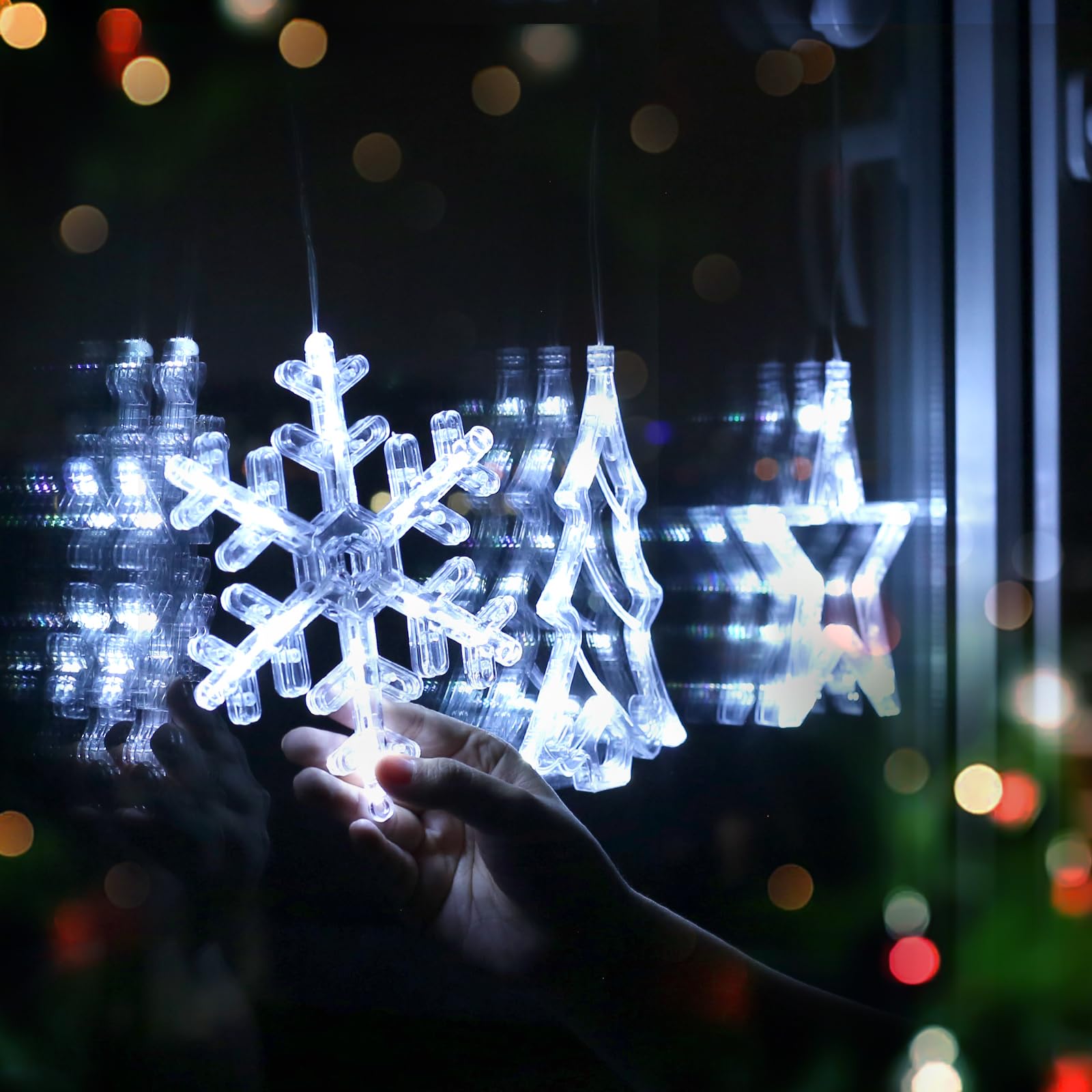 Danli Christmas Decorations 3Pcs Christmas Window Lights Snowflake&Star&Tree Battery Operated Indoor String Lights With Suction Cup For Christmas Window Decorations Fireplace New Year,White