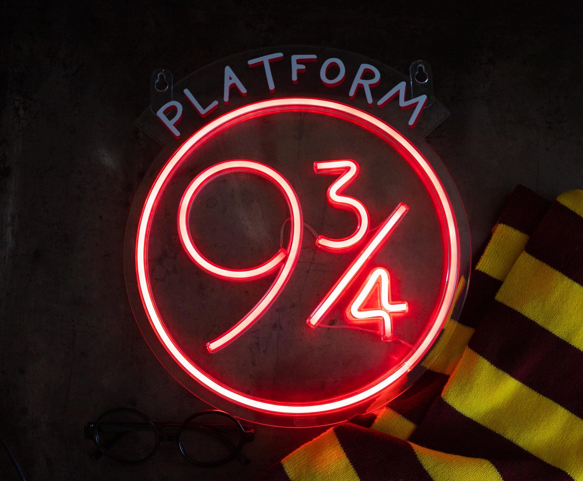 Harry Potter Platform 9 3/4 Hanging LED Neon Wall Light | Ready To Hang Wall Decor Artwork | Wizarding World Mood Light Sign For