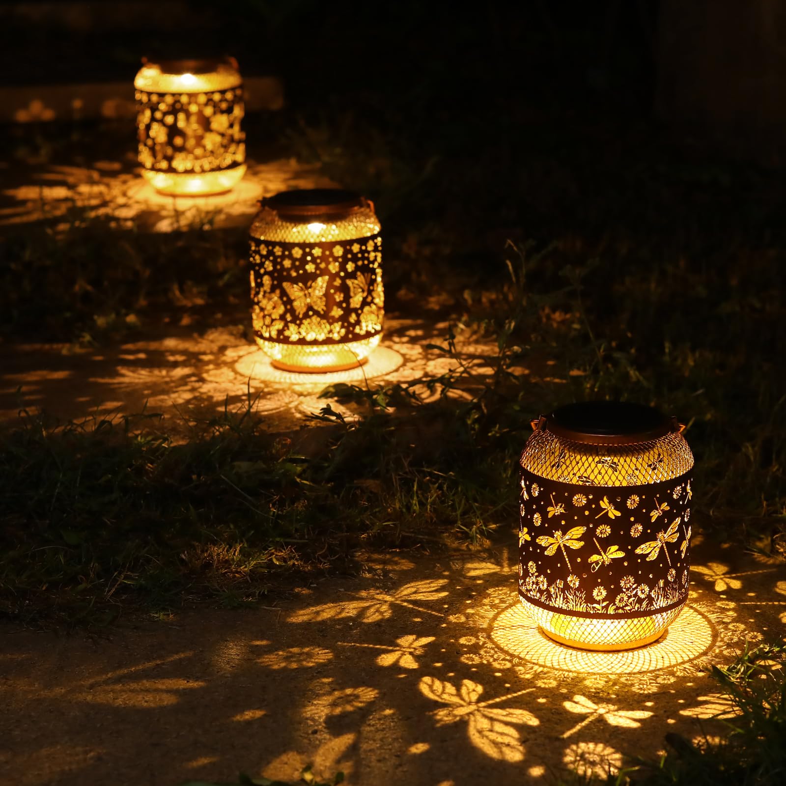 2 Pack Dragonfly Solar Lanterns Outdoor Waterproof Garden Decor Gifts For Mom Women Grandma Metal Hanging Solar Lights Outdoor Decoration For Patio Yard Porch Backyard