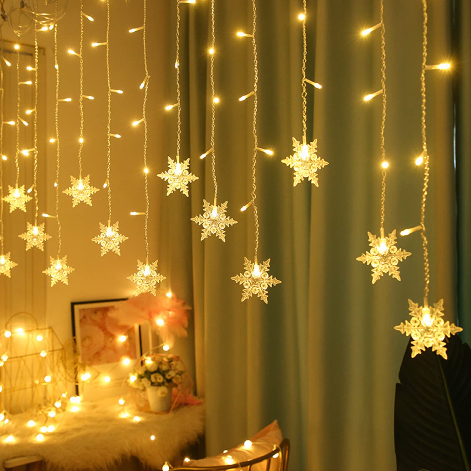 Christmas Snowflake Window Curtain String Lights, 20ft 40 LED Fairy Lights Battery Operated Waterproof Lights Indoor Outdoor Decorations for Bedroom Party Patio Room Garden Home Xmas Tree Decorations