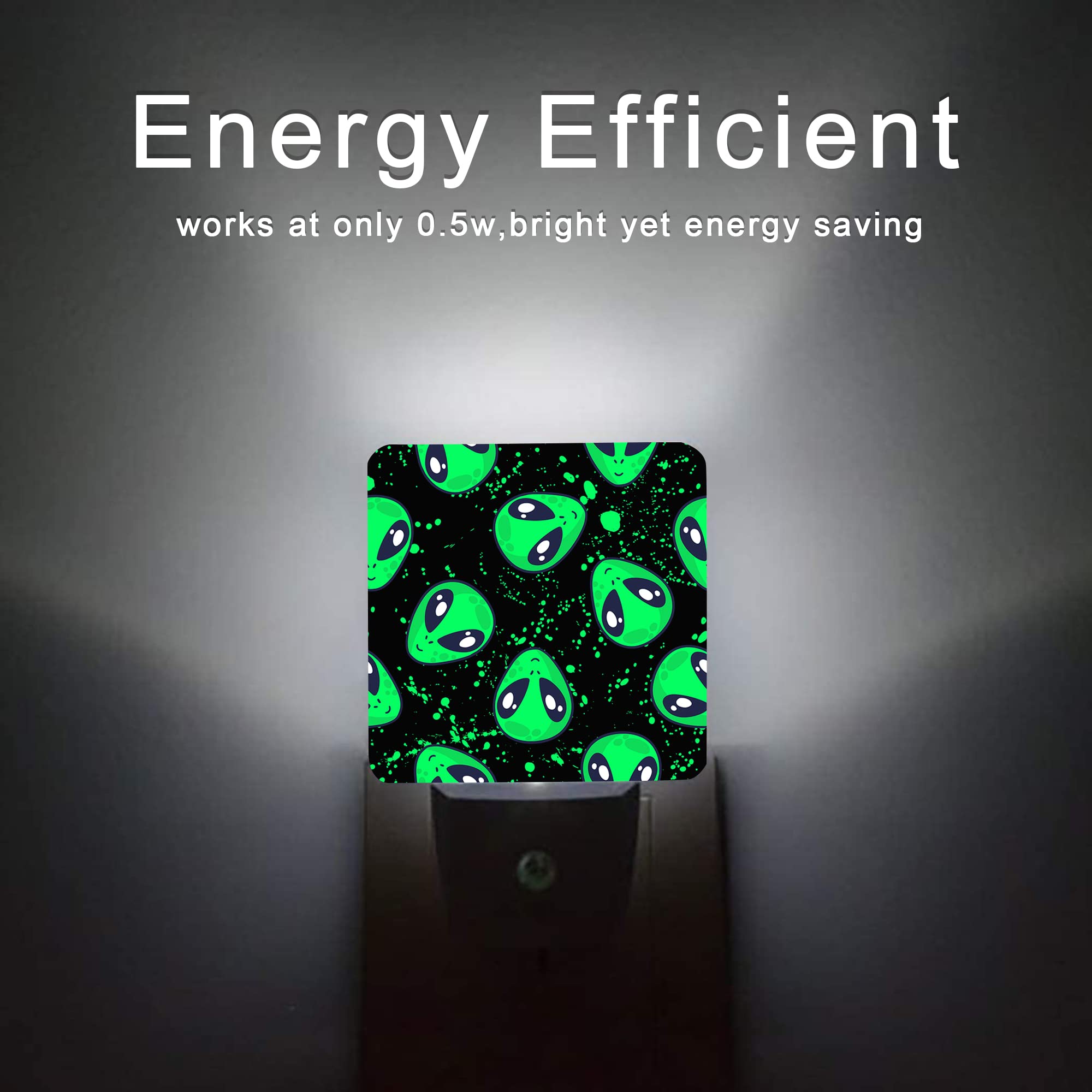 Oeaskly Alien Night Light Green Aliens Plug-In Night Lights With Dusk-To-Dawn Sensor For Bedroom  Bathroom And Living Room 0.5W Sleep Friendly Lamp For Women/Girls/Boys Gift