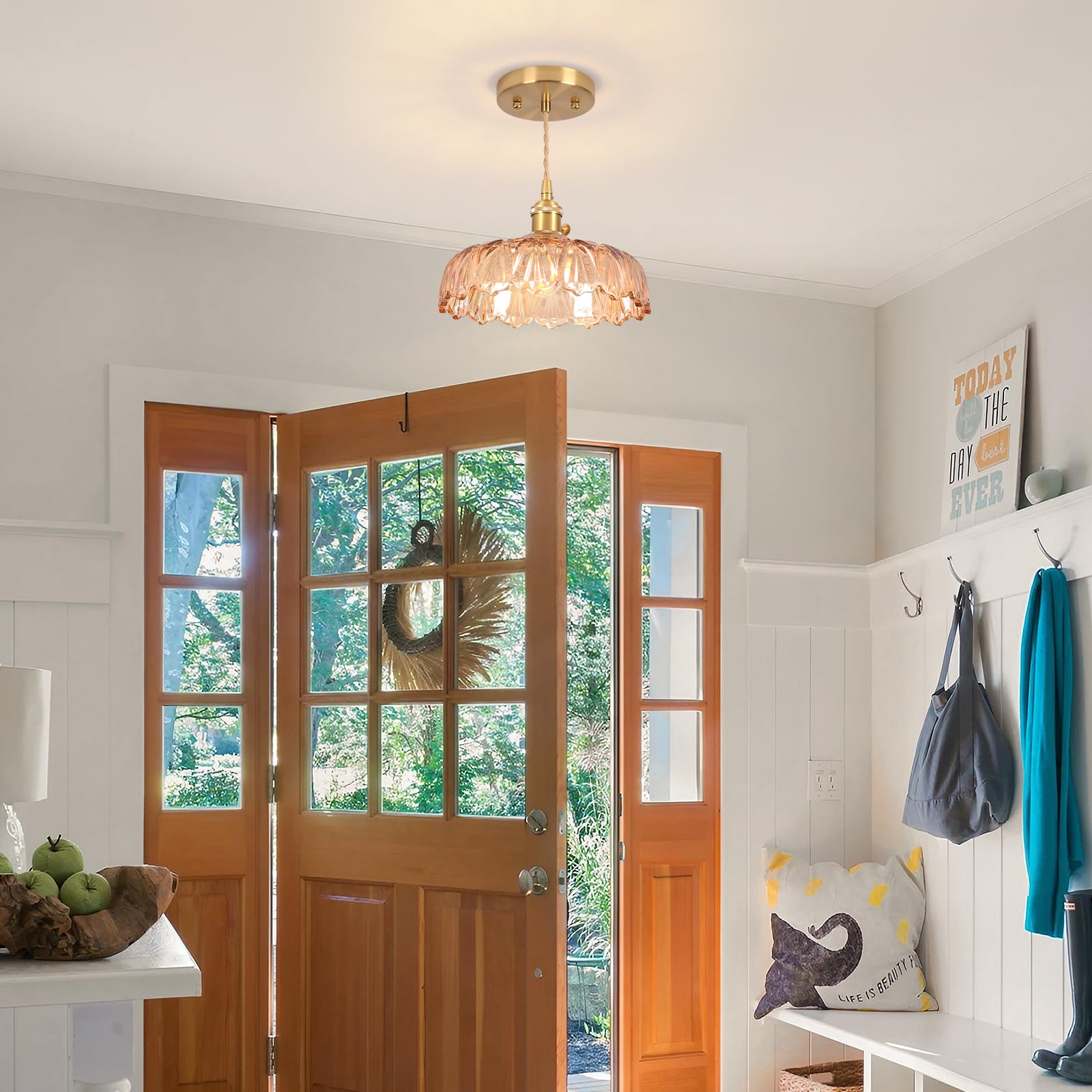 Loiogohot Battery Operated Pendant Light, Vintage 9.4in Amber Chandelier, Glass, Remote Control, Model PL-BN1167-CD-AM