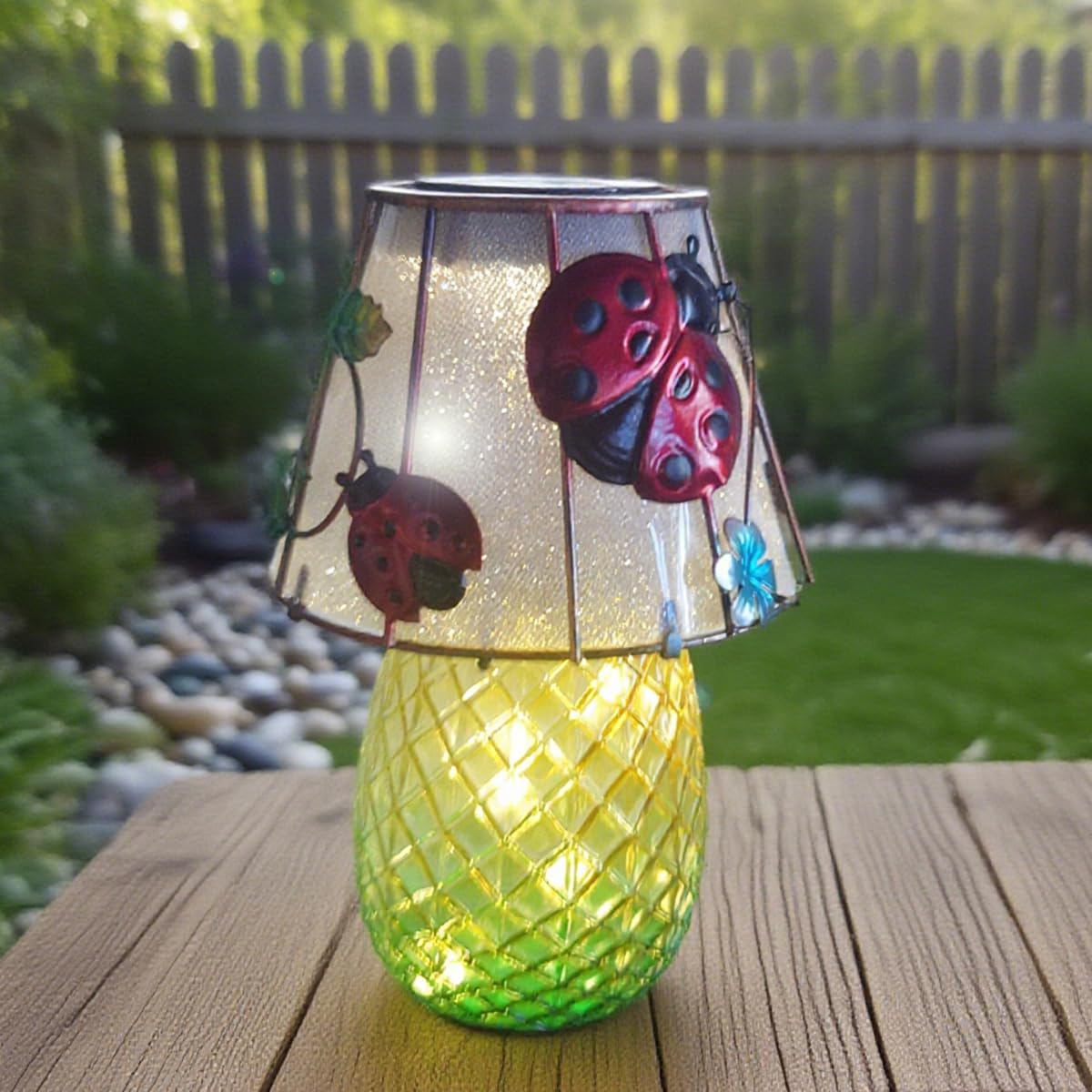 ChexLizard Ladybug Solar Garden Lights Outdoor Decor - Waterproof Tabletop Solar Lamp - Cordless Table Lamps for Garden Patio Po
