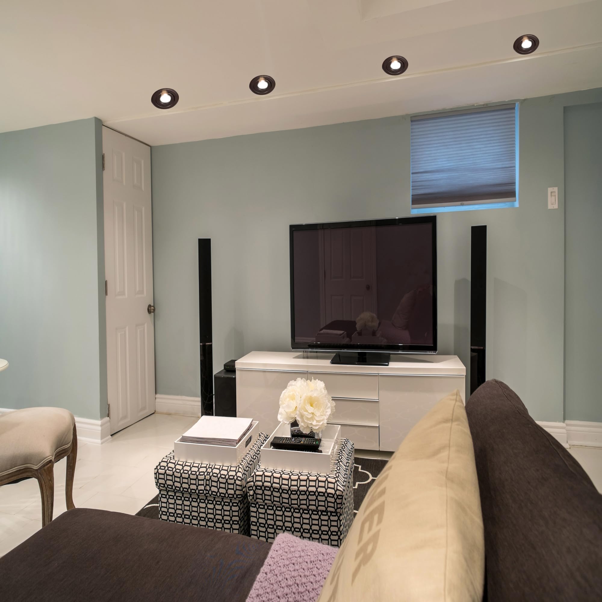 Globe Electric 90964 3'' Swivel Round Trim Recessed Lighting Kit 4-Pack, Oil Rubbed Bronze Finish, Easy Install Push-N-Click Cli