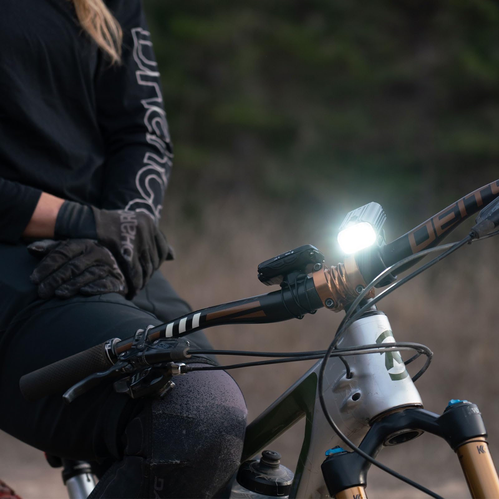 Lezyne Super Drive Bicycle Micro Usb Rechargeable Ipx7 White Led Front Light With Multiple Solid & Flash Modes | Integrated Sili