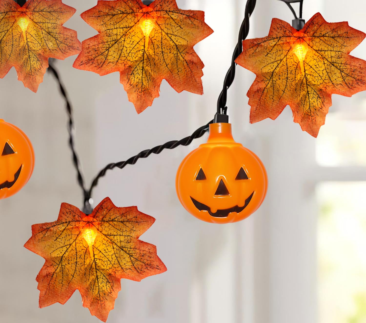 13.6Ft Fall Decor Maples Leaf & Pumpkin String Lights, Hanging Outdoor Thanksgiving Decorations Lights with 25 Maple Leaves Lights and 10 Pumpkin Lights for Thanksgiving Harvest Halloween Porch Window