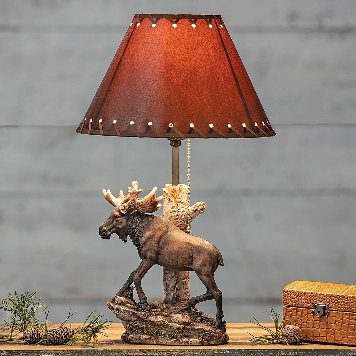 Black Forest D?or - Moose Climbing Table Lamp for Cabin, Living Room, Nightstand, Desk - Vintage Rustic Home D?or - 19.5'' x 12'