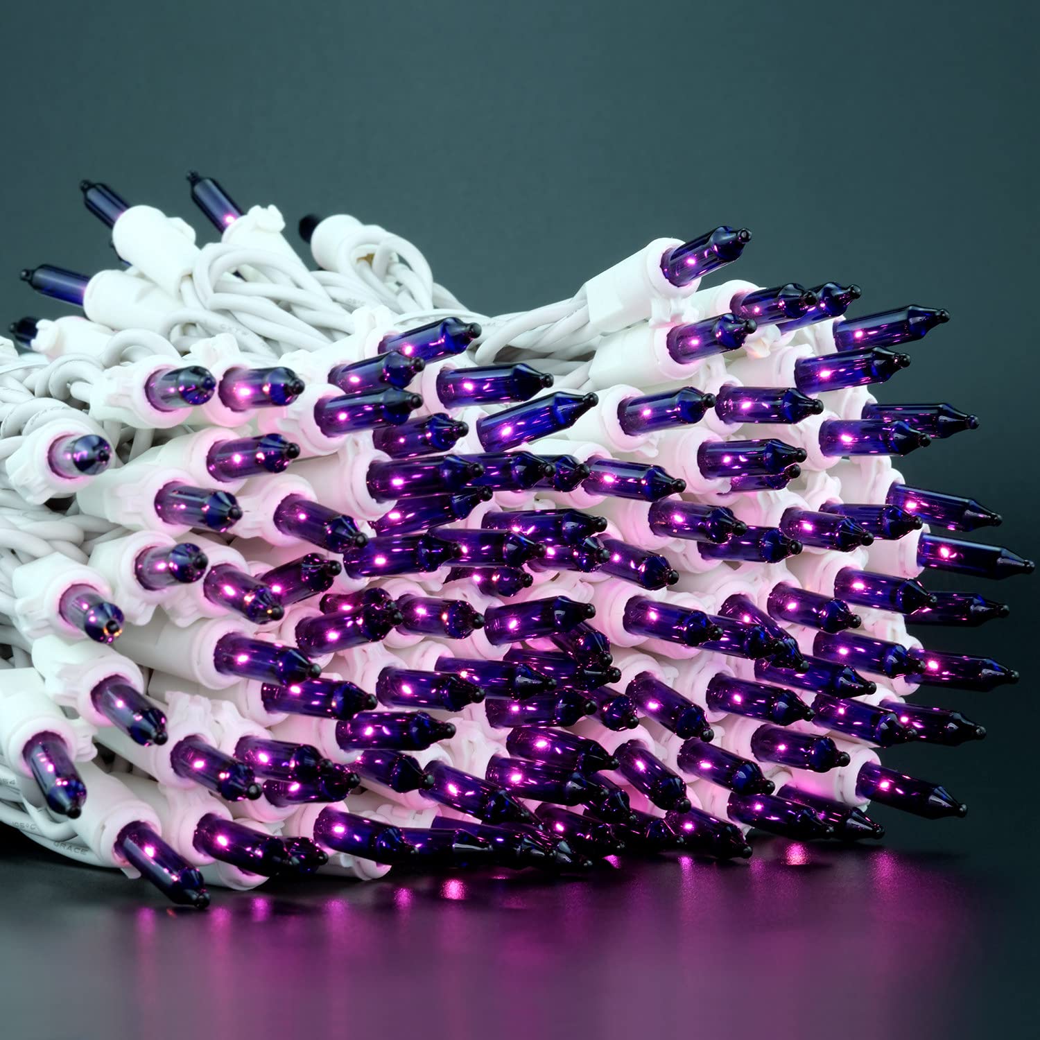 Yuletime 200 Purple Christmas Lights, Pack Of 2 Sets 33 Feet 100 Count Ul Certified Incandescent String Lights (Purple - White W