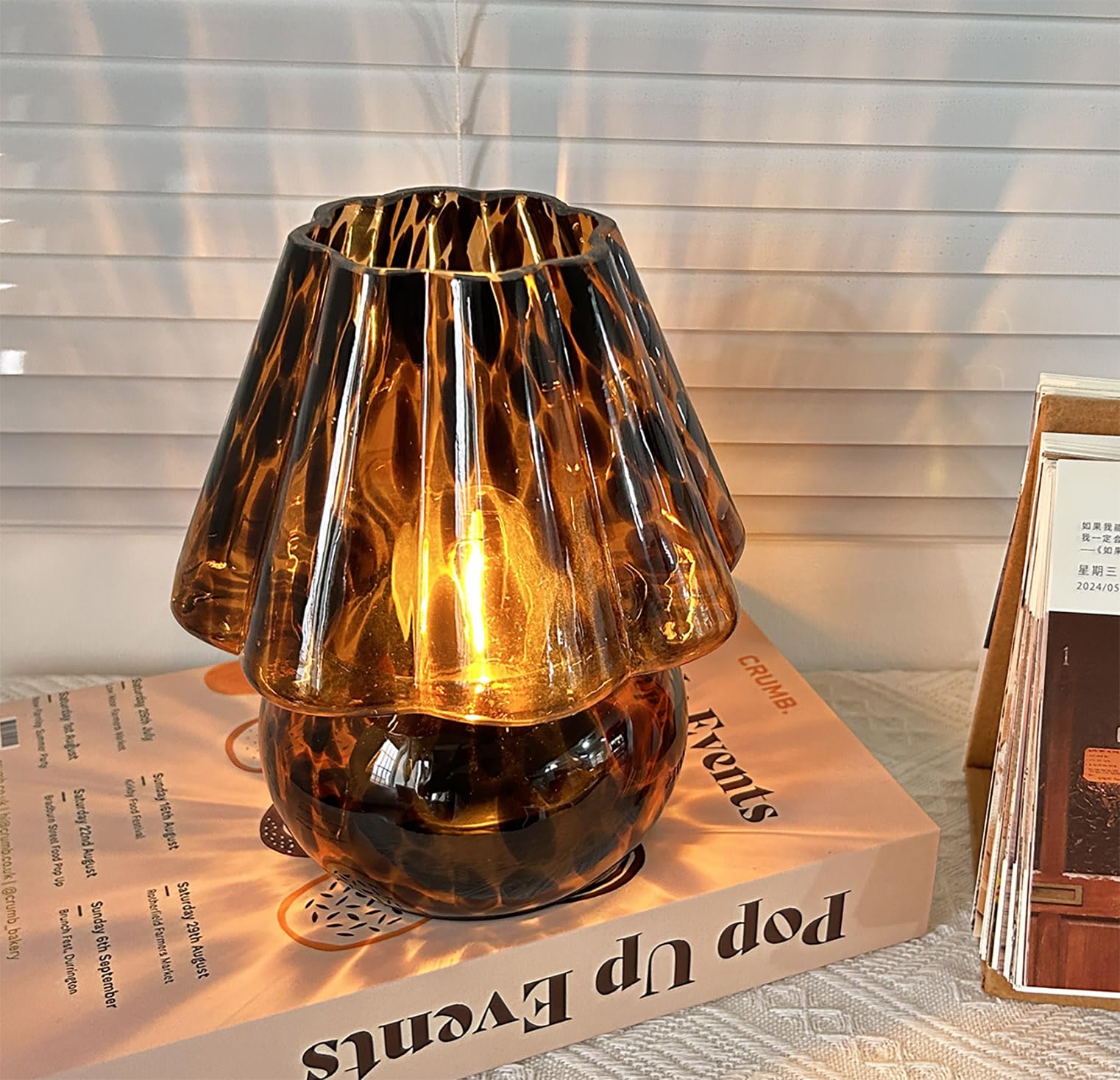 AFORTLO Battery Powered Mushroom Table Lamp with Timmer,Cordless Small Atmosphere Glass Table Lamp,Portable Decovative NightLigh