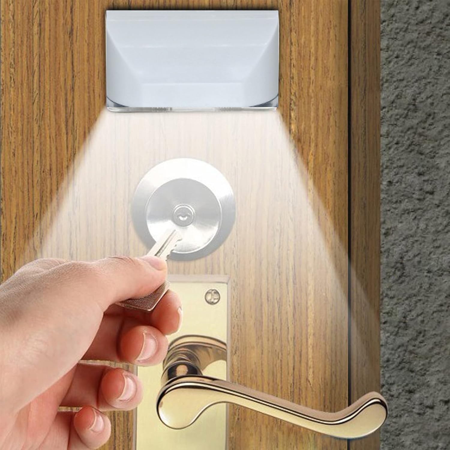 Sqruchel Key Light Door Light  Small Motion Sensor Light with 4 LED Bulbs  Battery Powered Night Lights for Hallway  Stairway  Kitchen  Closet  Bedroom (White)