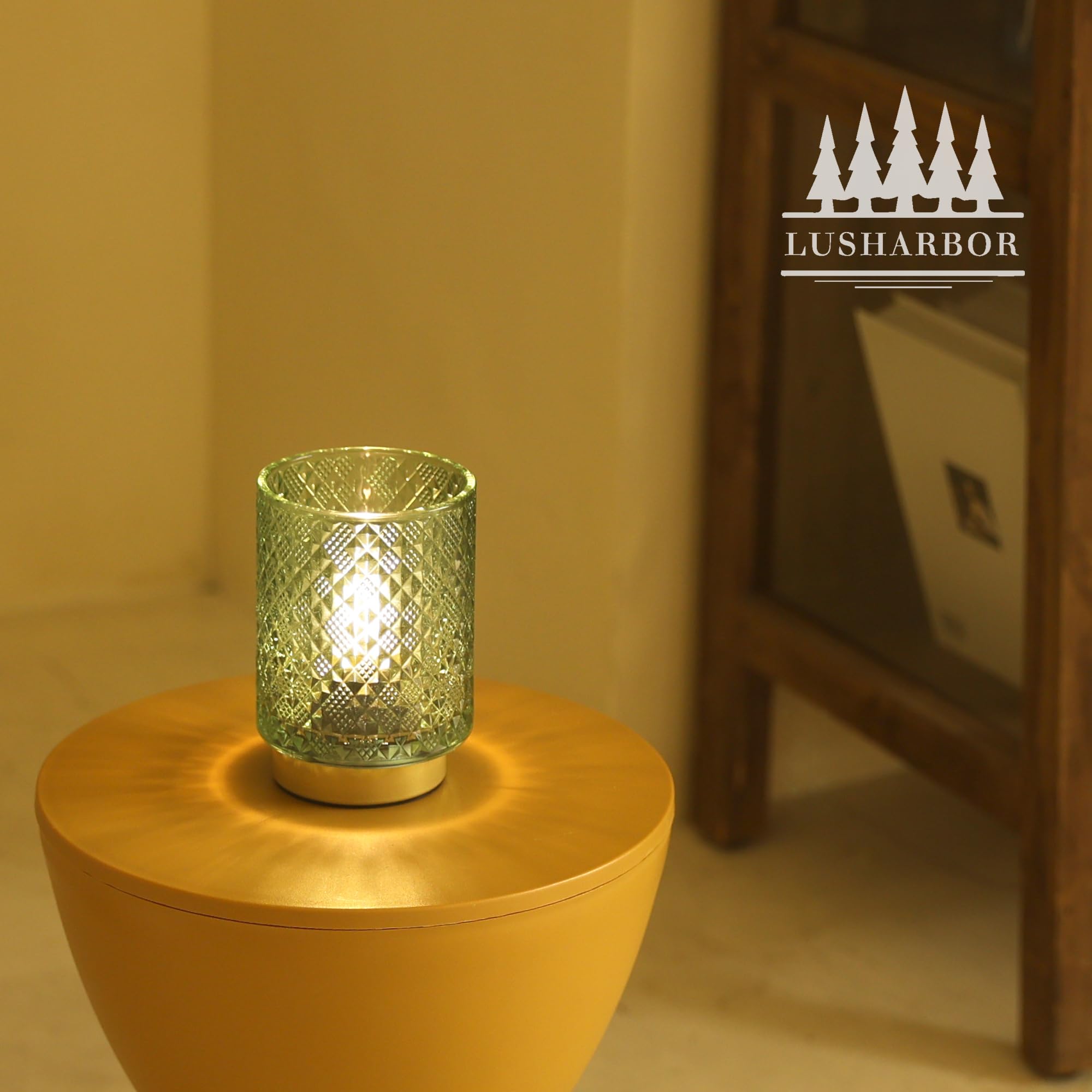 LUSHARBOR Battery Operated Table Lamp, Diamond-Green, 3.9in x 5.9in, Cordless Lamp for Living Room, Shelf Decor, Entryway