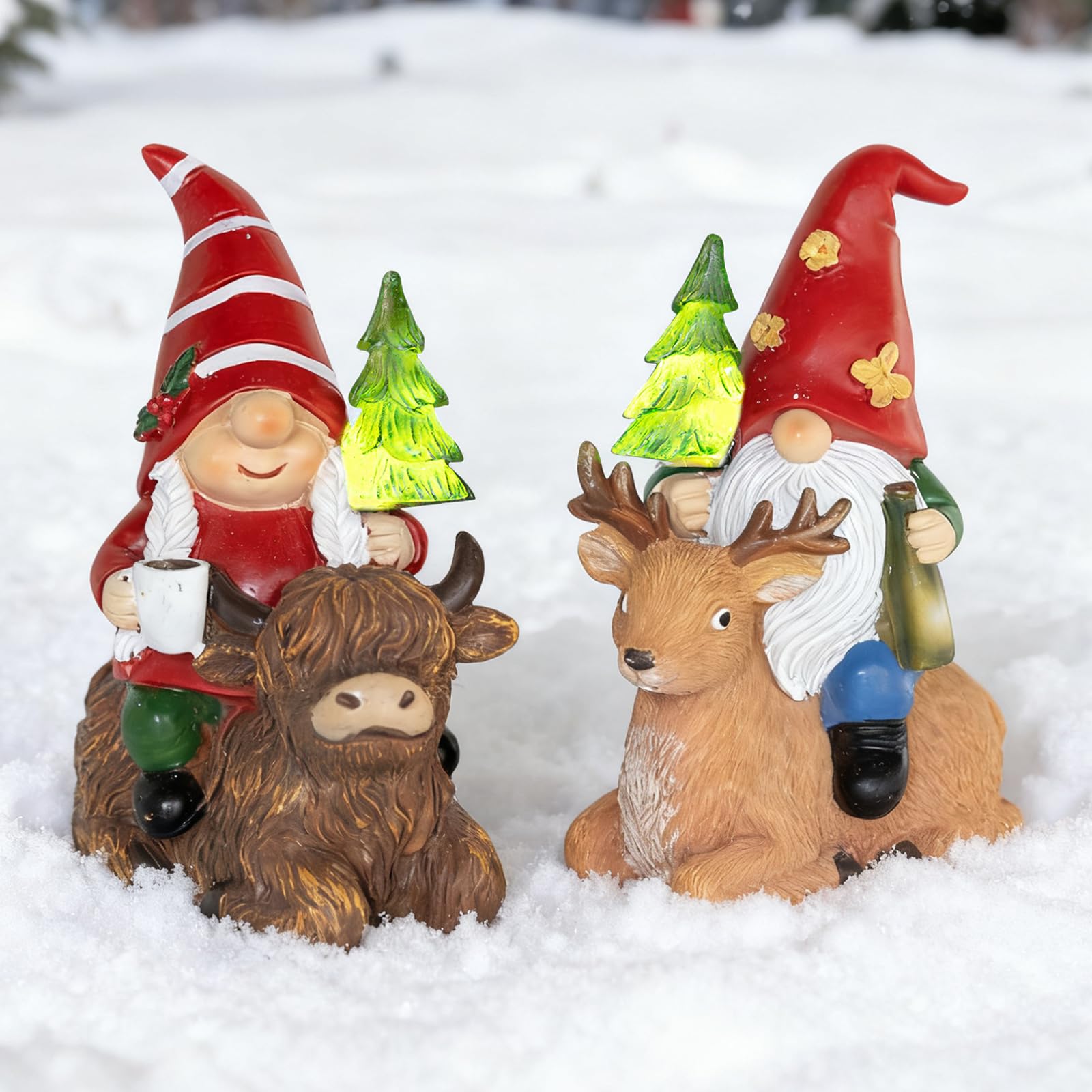 Gleemoria 2 Pcs Gnome Garden Decor Statue Highland Cow and Reindeer  Solar LED Lights Gnomes Garden Sculpture Decorations for Yard  Gnomes Gifts for Women