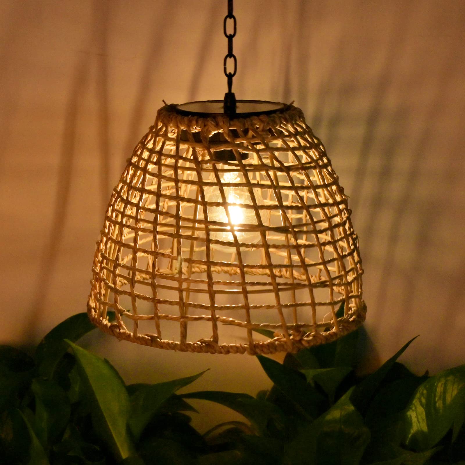 Outdoor Solar Hanging Lantern, Natural Seaweed Rattan Bamboo Hand-Woven Pendent Chandelier Light Edison Bulb Design Outdoor Deco