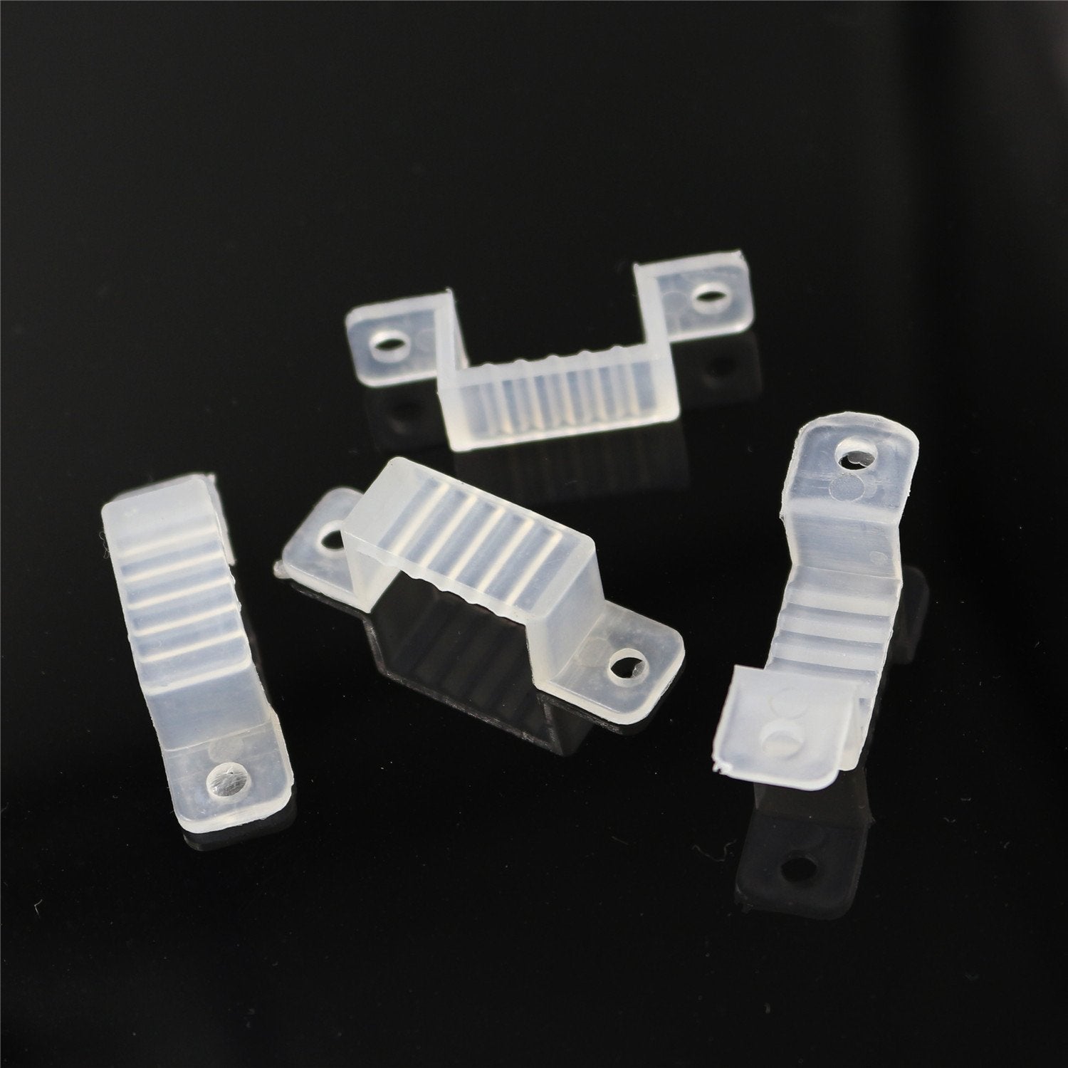 Iekov 50Pcs High Voltage Led Light Hooks