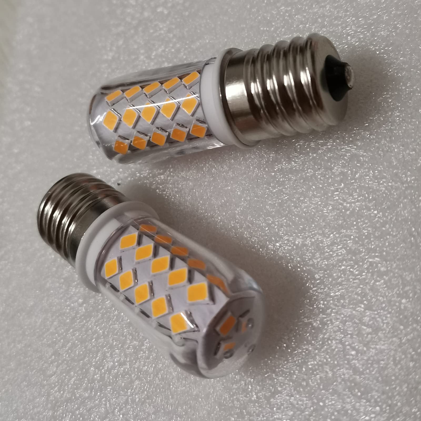 Kakemono Dimmable E17 Led Ceiling Fan Light Bulb 4W, 40W Halogen Equivalent,2700K Warm White 120V E17 Intermediate Base For Desk