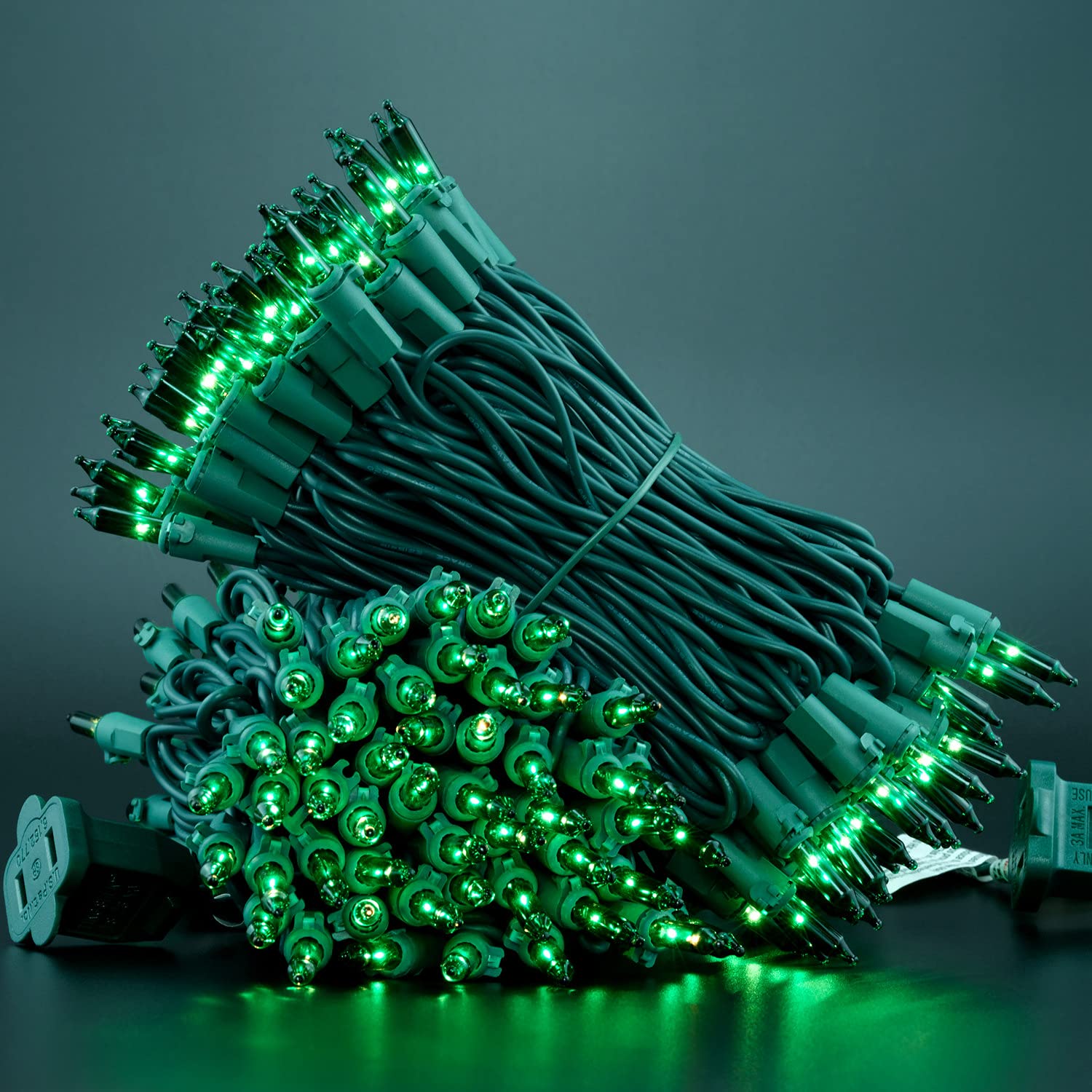 YULETIME Green Christmas Lights, 200 Count, 33 Feet, UL Certified, Copper Wire and Glass Bulbs, Model DDS-L-100E/2F(0.34)