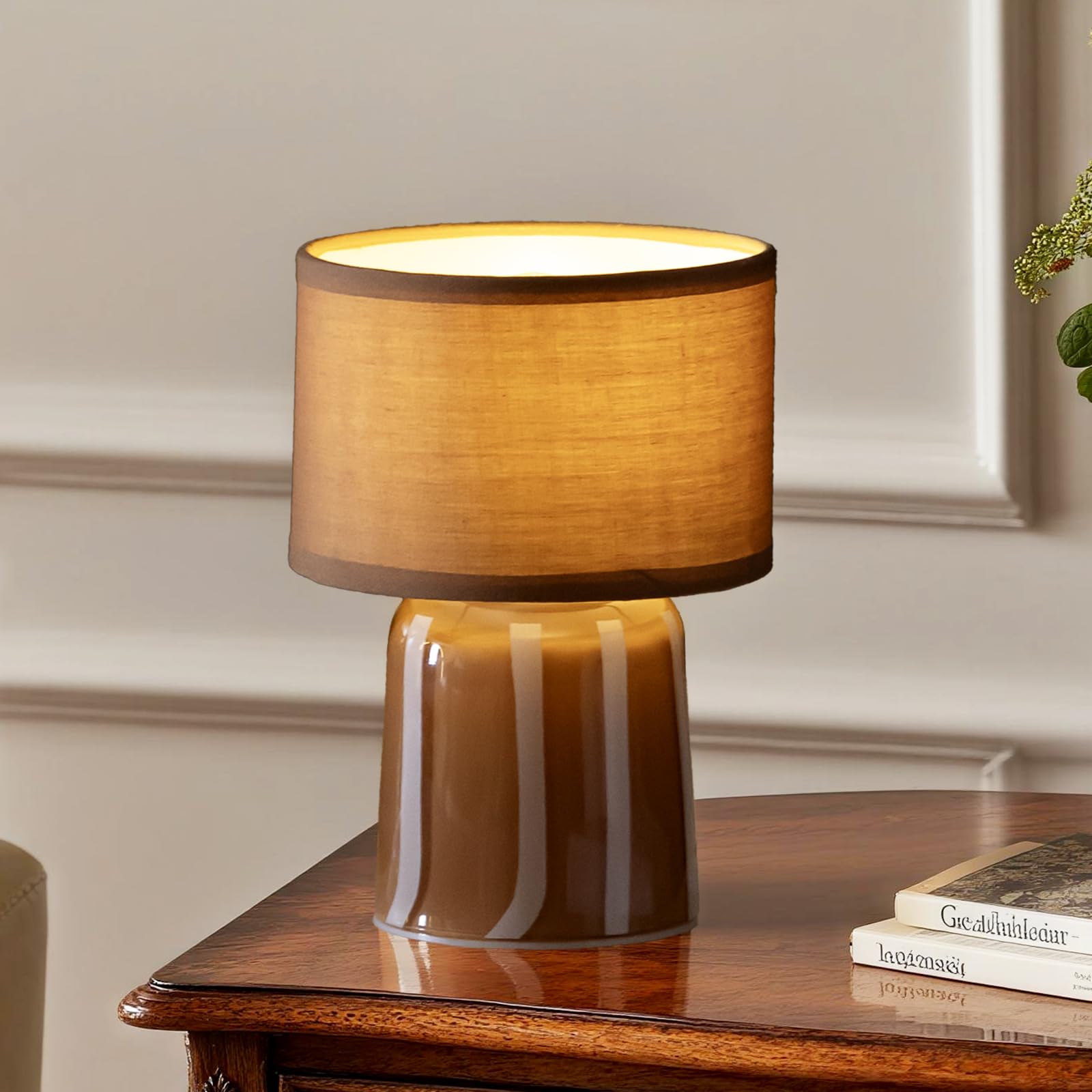 MJ PREMIER Battery Operated Lamp with Timer, Small Cordless Lamp with Glass Base, Fabric Shade Portable Table Lamp for Bedroom L