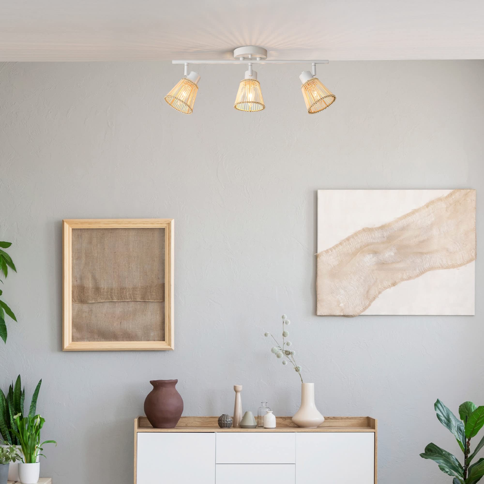 Globe Electric 64000043 22'' 3-Light Track Lighting, Matte White, Bamboo Shades, Pivot Shade, Ceiling Light, Track-Light Heads,