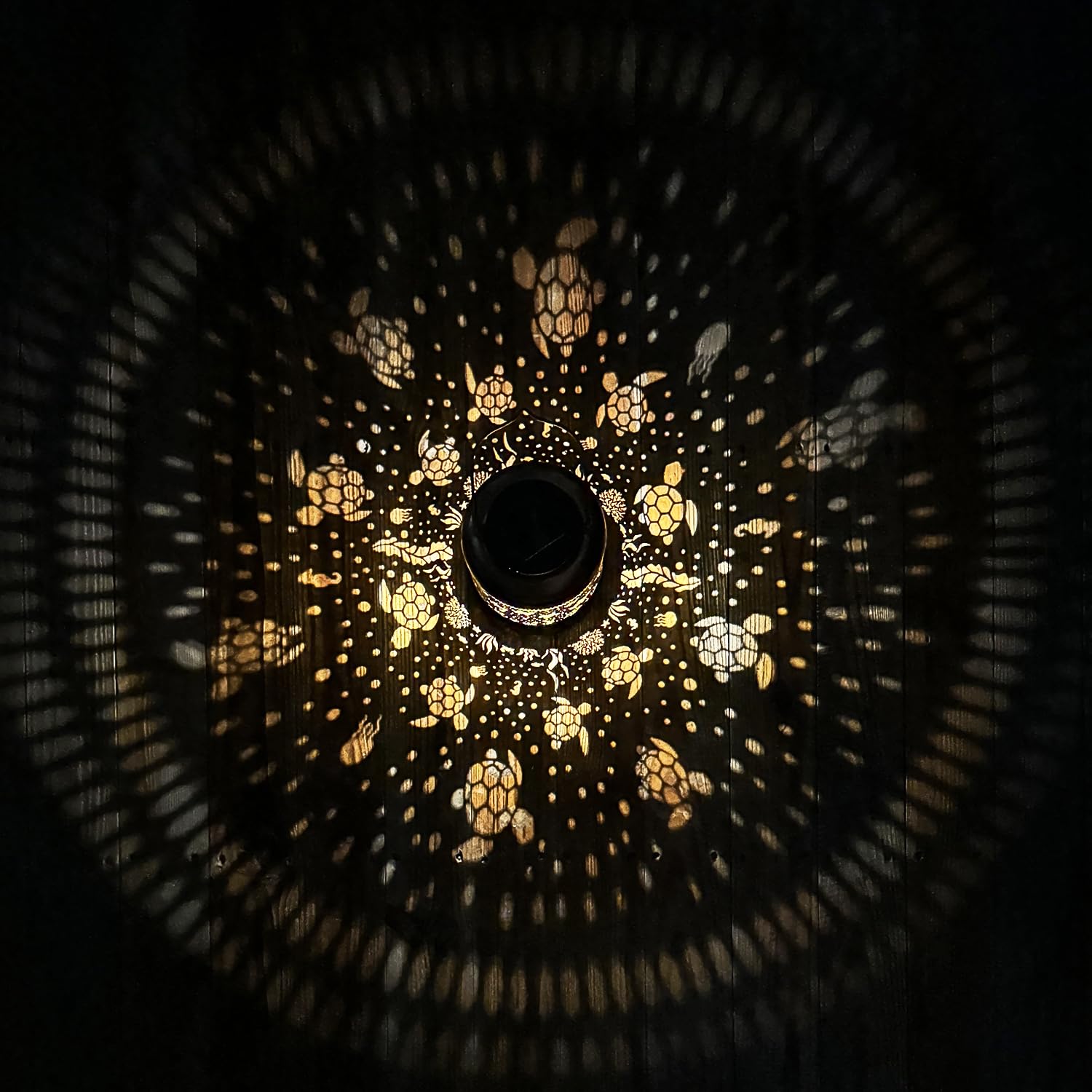 Sea Turtle Solar Lanterns Outdoor Waterproof,Hanging Solar Lights Sea Turtle Gifts For Women Metal Led Decorative Light For Yard