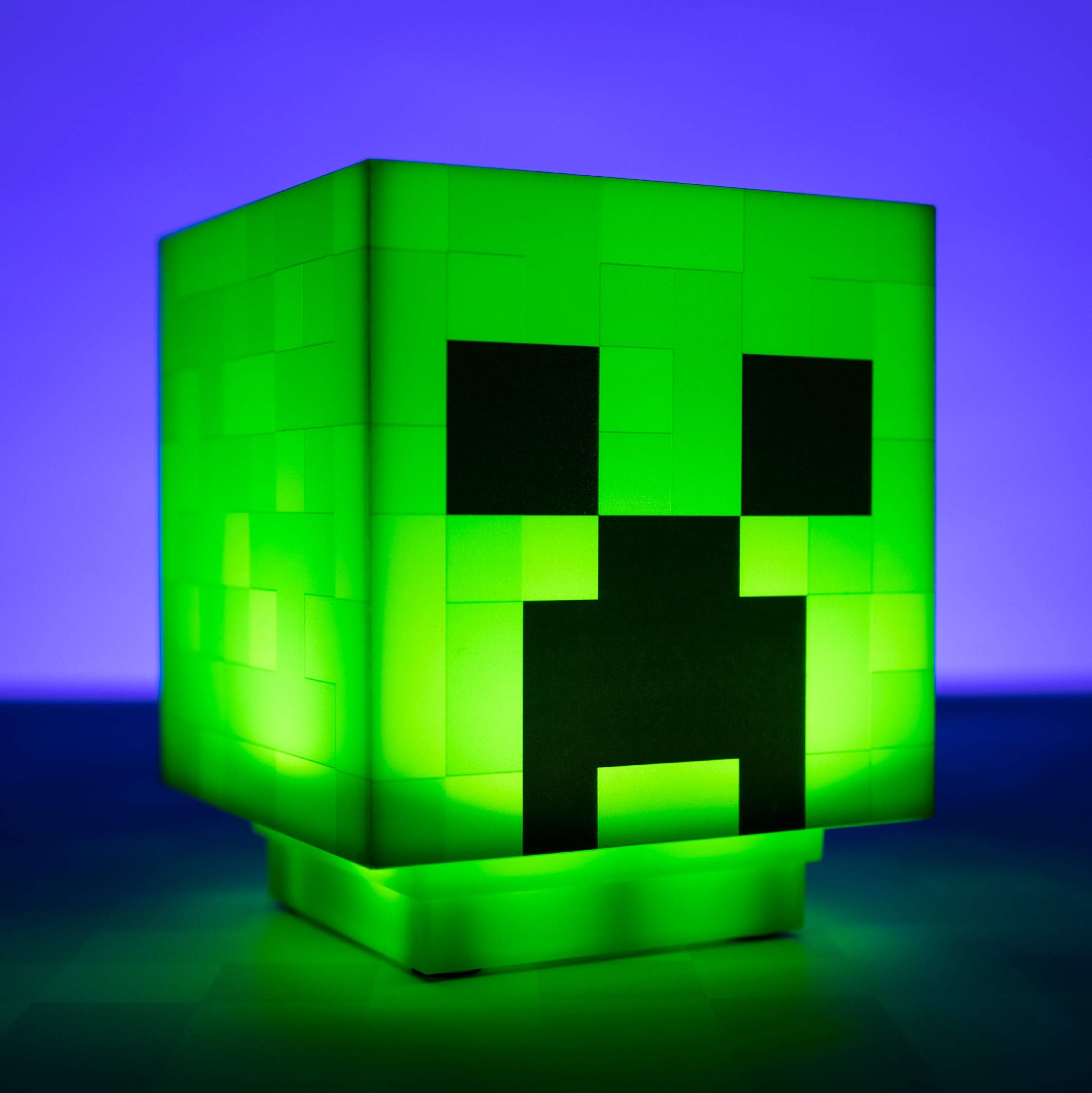 Paladone Minecraft Creeper Desk Light - Green, 11 cm, Plastic, Model PP6595MCFTX, Handheld Night Light with Official Sounds