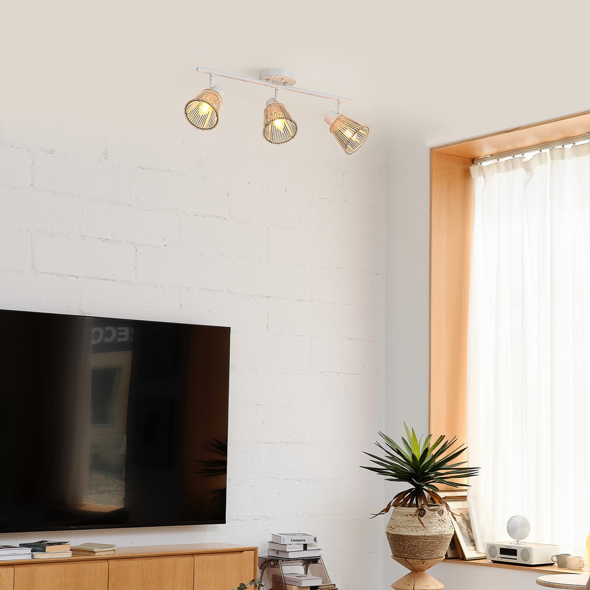 Globe Electric 64000043 22'' 3-Light Track Lighting, Matte White, Bamboo Shades, Pivot Shade, Ceiling Light, Track-Light Heads,