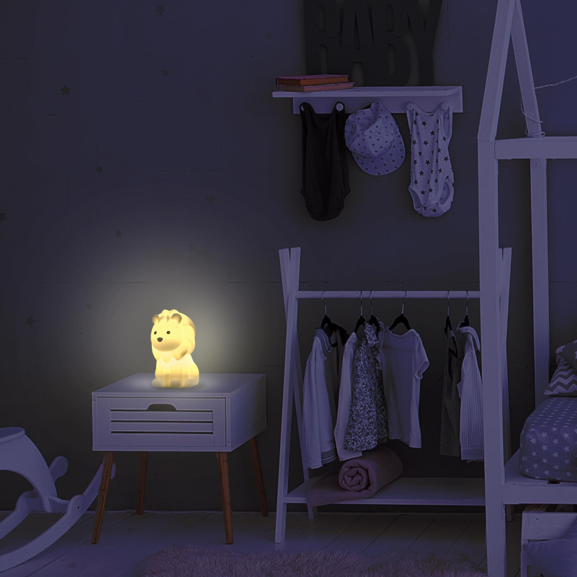 Globe Electric Lion Multicolor Changing Led Integrated Rechargeable Silicone Night Light, Table Lamp, Tap Light, White, Room Dec