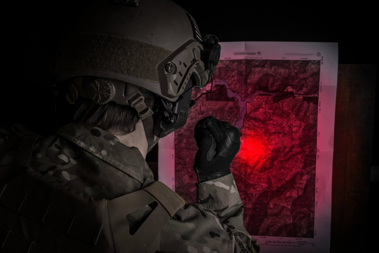 SureFire Aviator Flashlight - Dual Output Multi-Spectrum LED, White/Red, Model AVIATOR-RD, Durable Blend Material