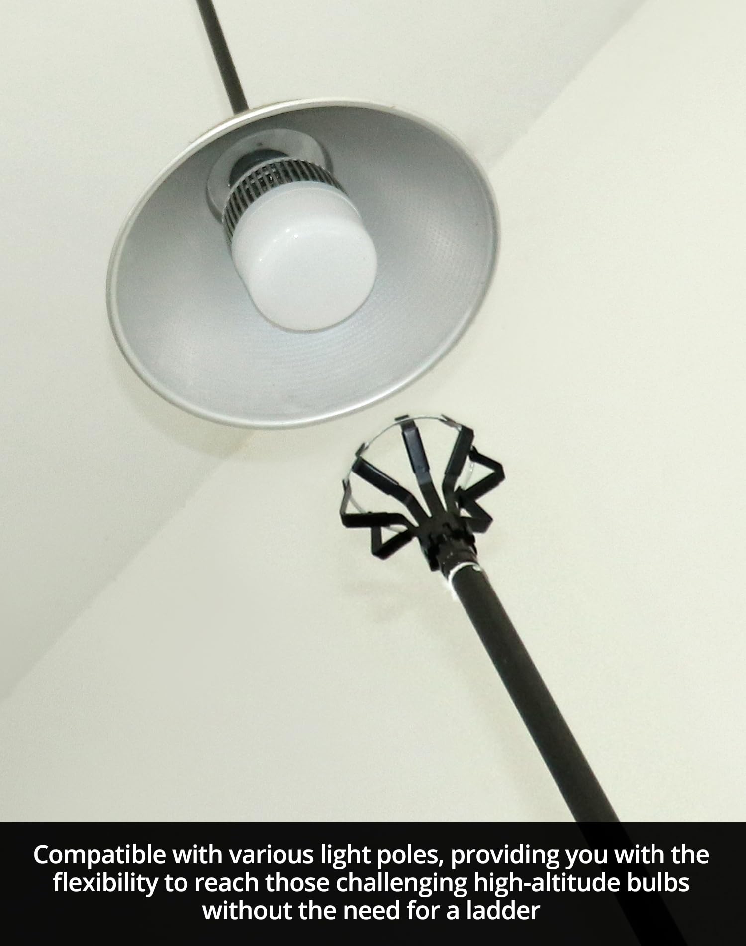 Qwork Professional Light Bulb Changer Kit - 3 Piece Set - Extension Pole Compatible, For High Ceiling Incandescent Bulbs With St