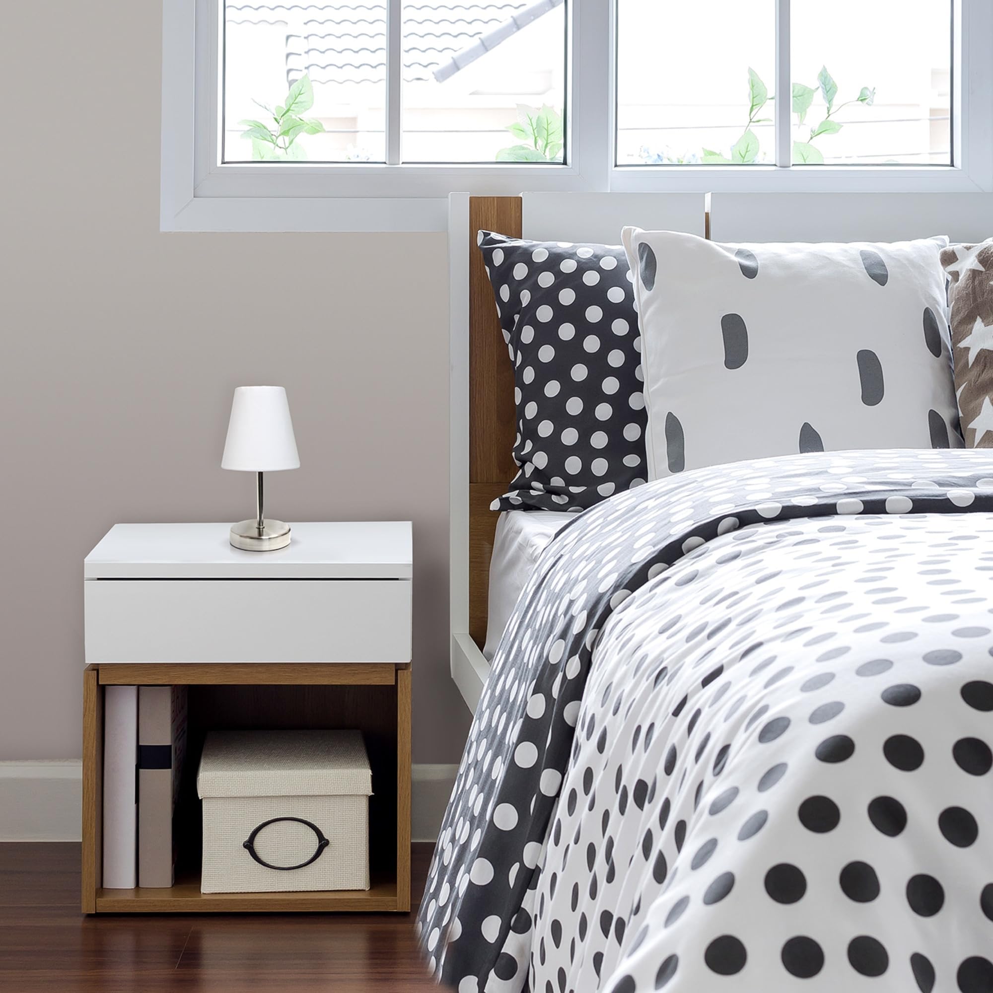 All The Rages Lt2013-Wht Simple Designs Sand Nickel Mini Basic Table Lamp With Fabric Shade, White