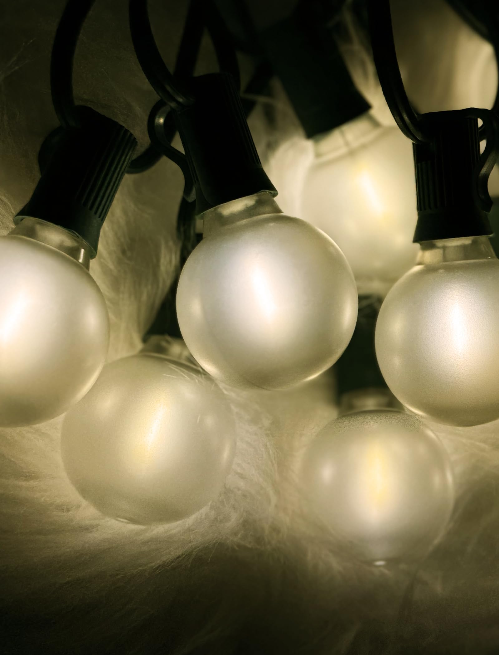 Xingzd G40 Globe String Lights - 25Ft Frosted Warm White Bulbs, Vintage Indoor/Outdoor Decor, Green Wire for Christmas Party & Wedding