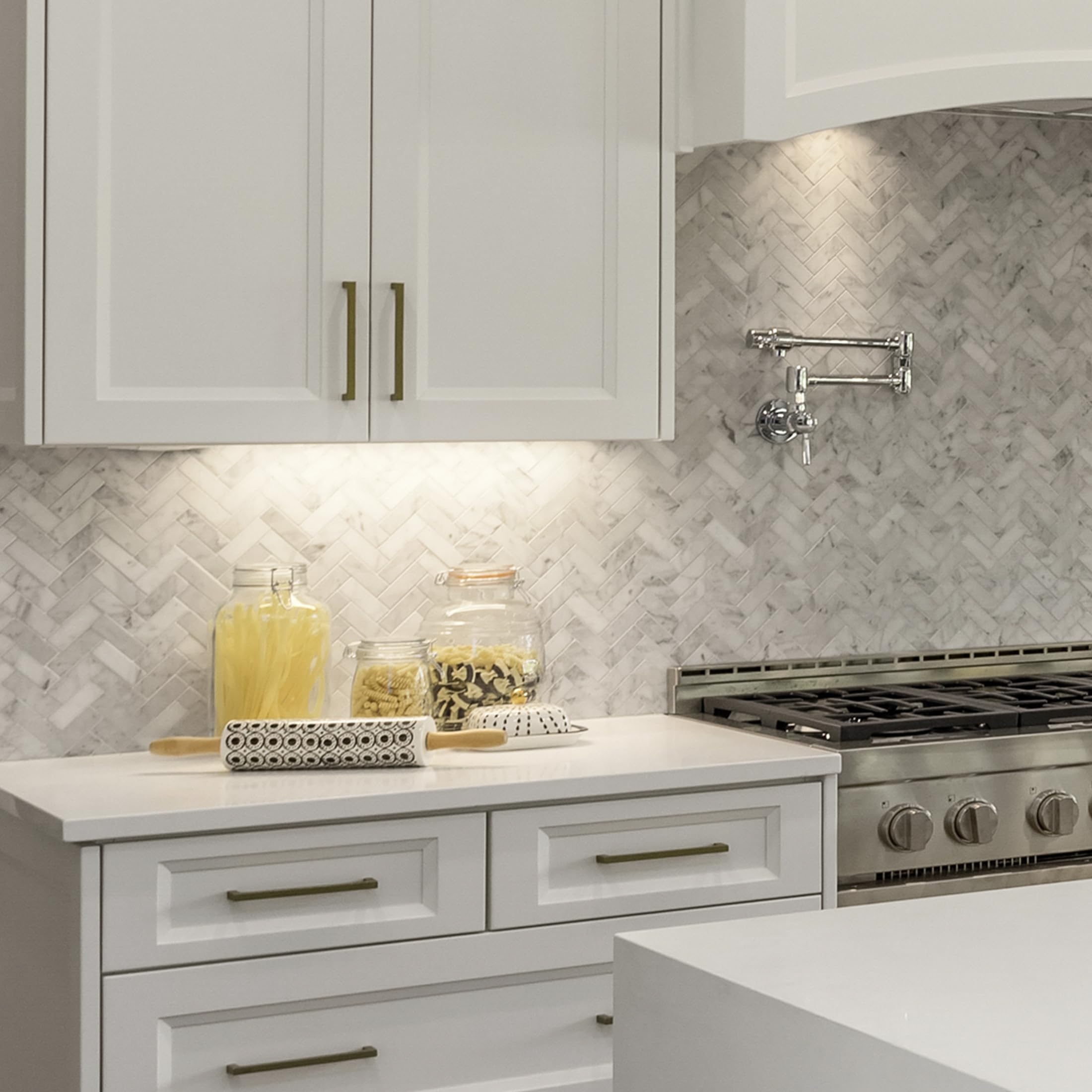 Maxxima 12 In. Hardwired Led Under Cabinet Strip Light, 460 Lumens, 3000K Warm White, Kitchen And Living Room 120V White Cove Li