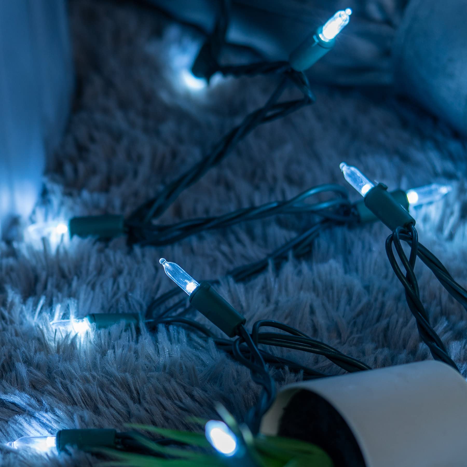 YULETIME LED Christmas Lights Set, 200 Count, 66 Feet, Cool White, Green Wire, UL Certified, Model BMD-L-200E/4F