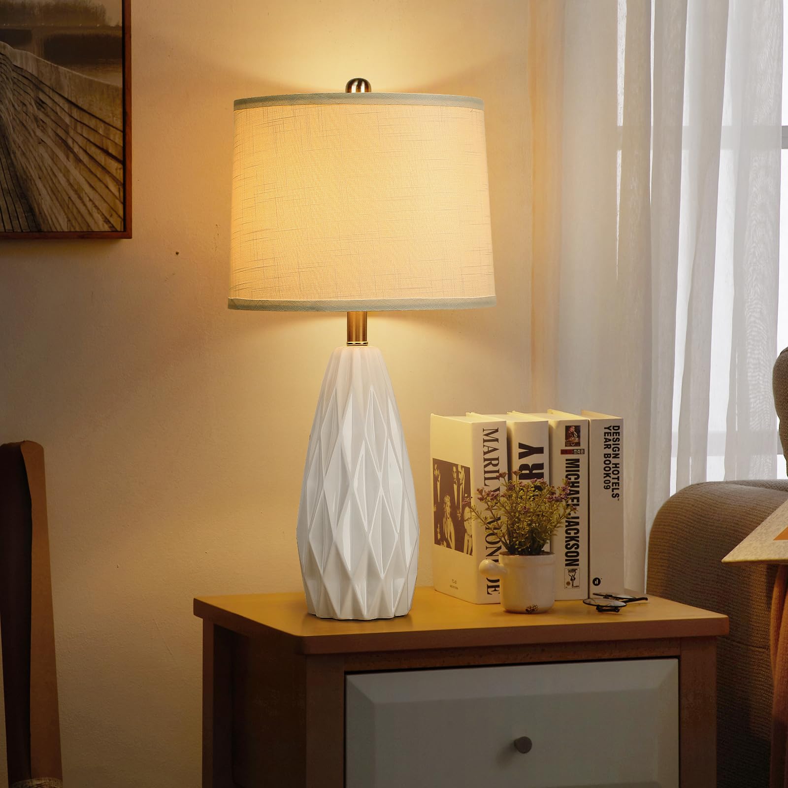 Kunruitai 25'' Geometric Lamp White Cream Table Lamps Modern Ceramic Lamp For Night Stand - 3-Way Dimmable Bedside Lamps For Nig