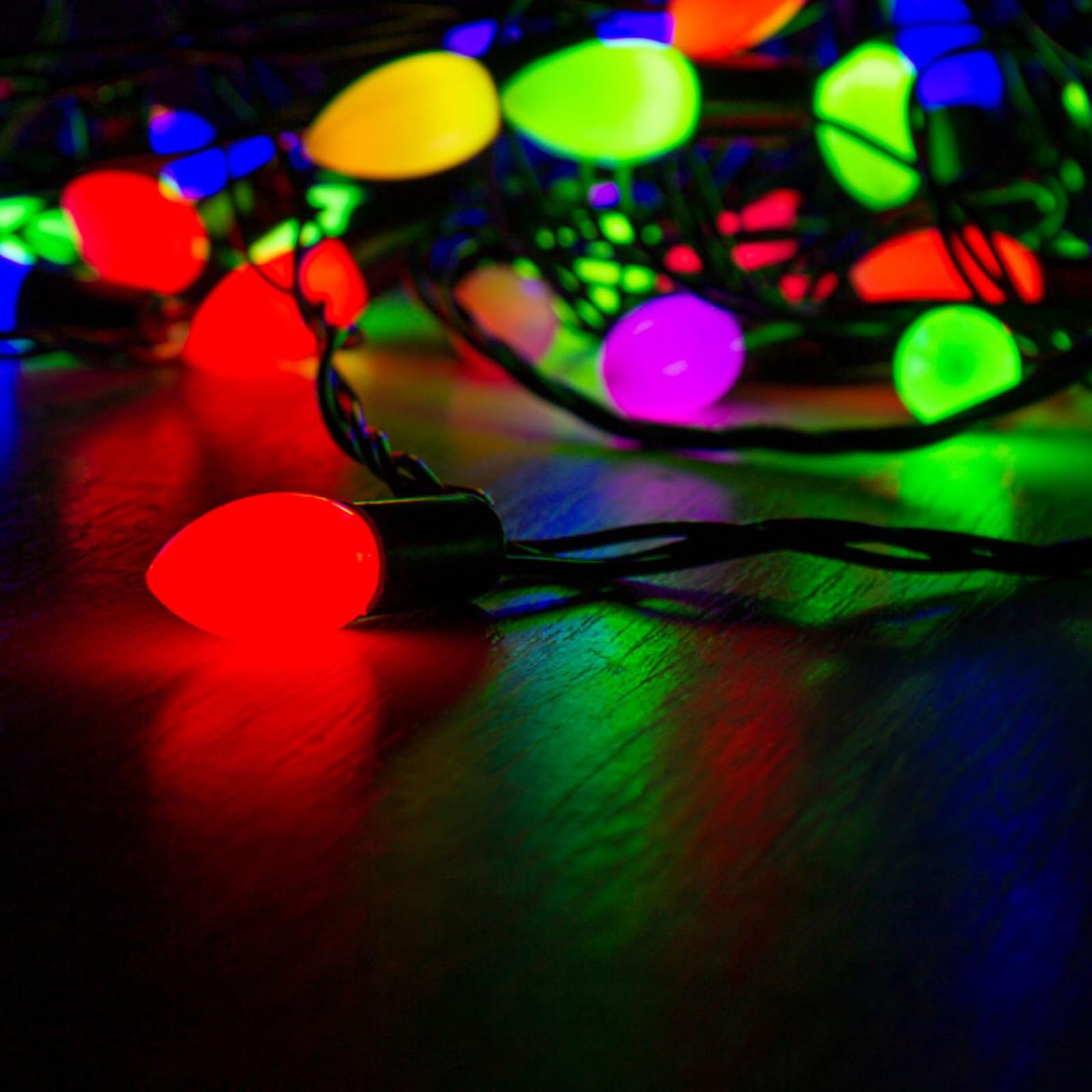 Hedcinlt 25 Pack Red C9 Led Bulbs, C9 Replacement Bulbs For Christmas Tree Lights Patio String Lights Outdoor Indoor, E17/C9 Int