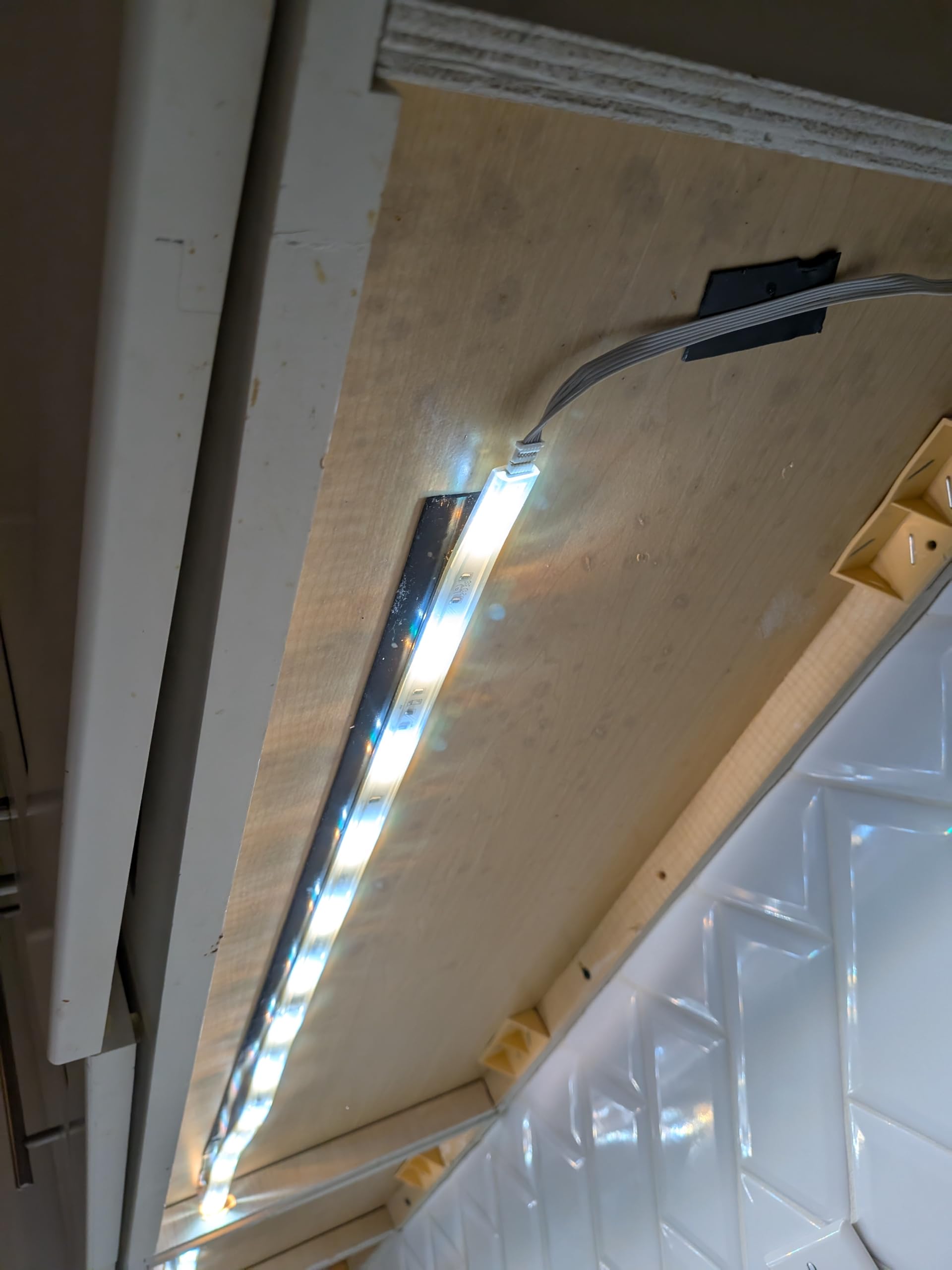 Light Solutions Extension Cable Compatible With Philips Hue Lightstrip V4 Lighting - Led Strip Led Lighting - White (V3 To V4 Ad