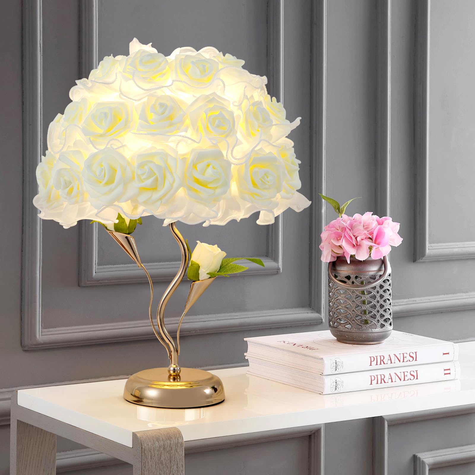 ZYLEISENBAO White Flower Lamp Beautiful Rose Bedside Lamp Romantic Bouquet Night Light Rose Flower Table Lamps for Princess Girl