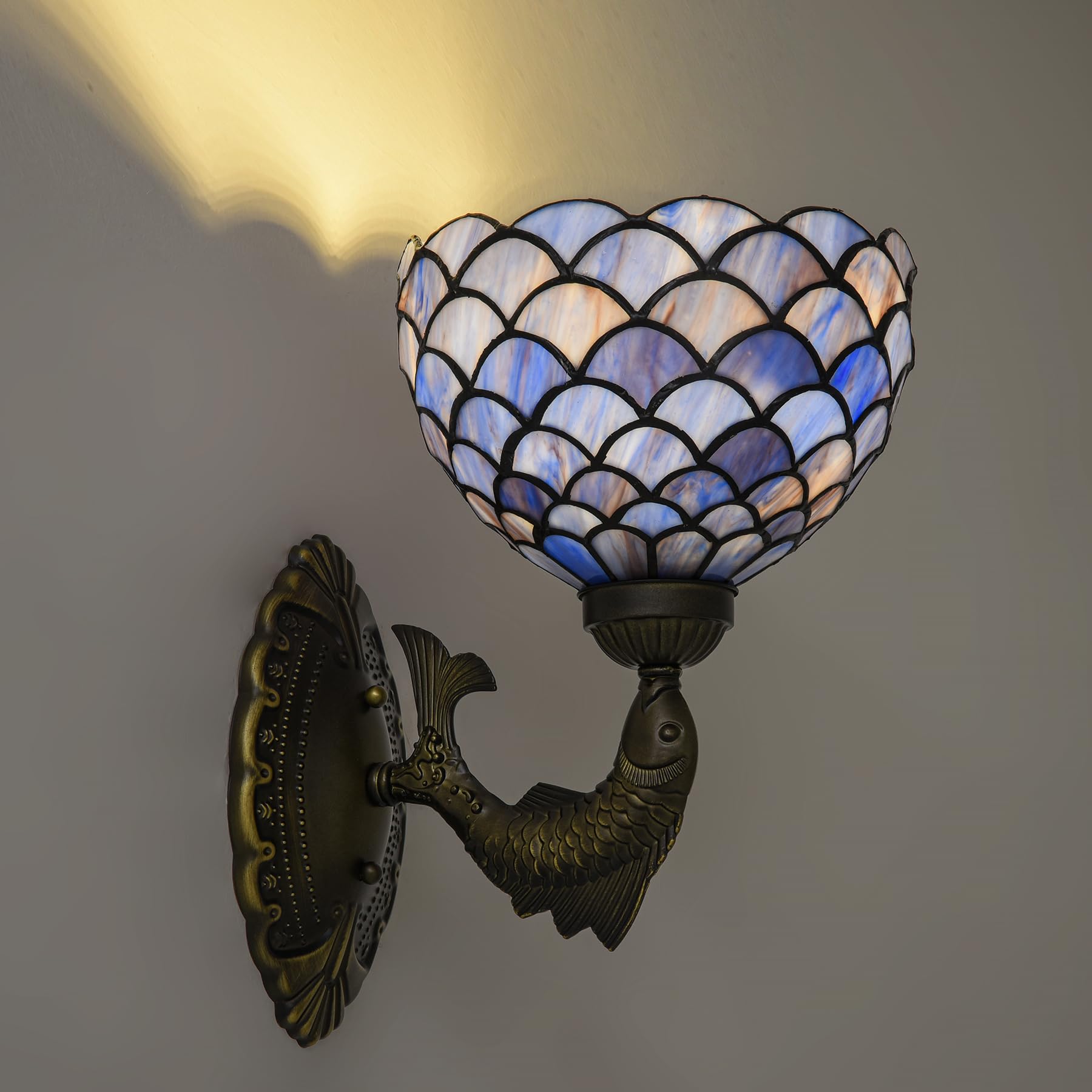 GILGGAK Blue Purple Fish Scales Tiffany Wall Sconce 8 Stained Glass Wall Light with E26 Base Vintage Art Deco Wall Lamp for Bedr
