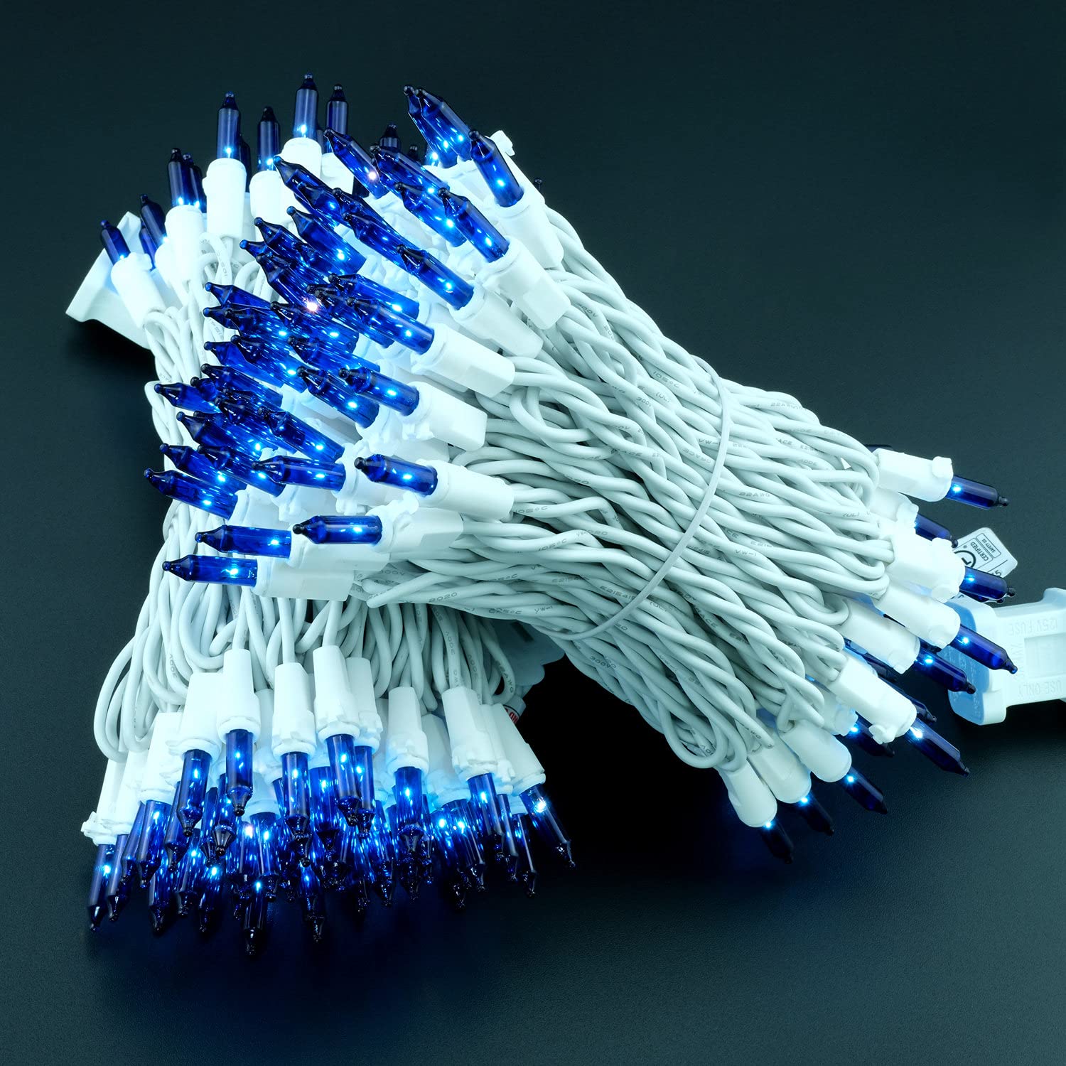 Yuletime 200 Blue Christmas Lights, Pack Of 2 Sets 33 Feet 100 Count Ul Certified Incandescent String Lights (Blue - White Wire)