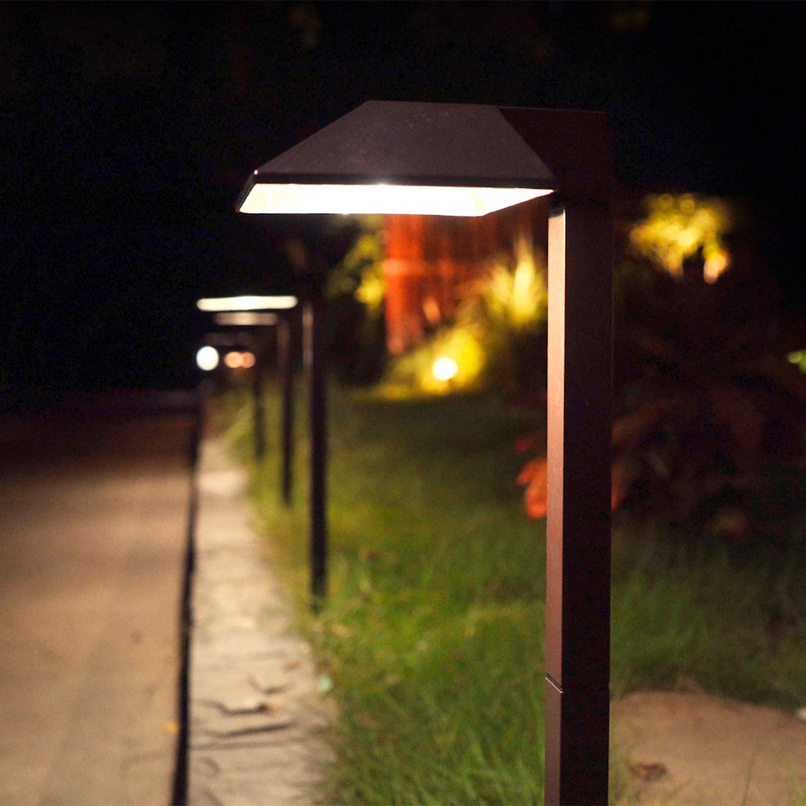 GOODSMANN Low Voltage Landscape Path Lights 8PK, 0.6W LED, Bronze Finish, 3100K Warm White, Model 9920-2101-08