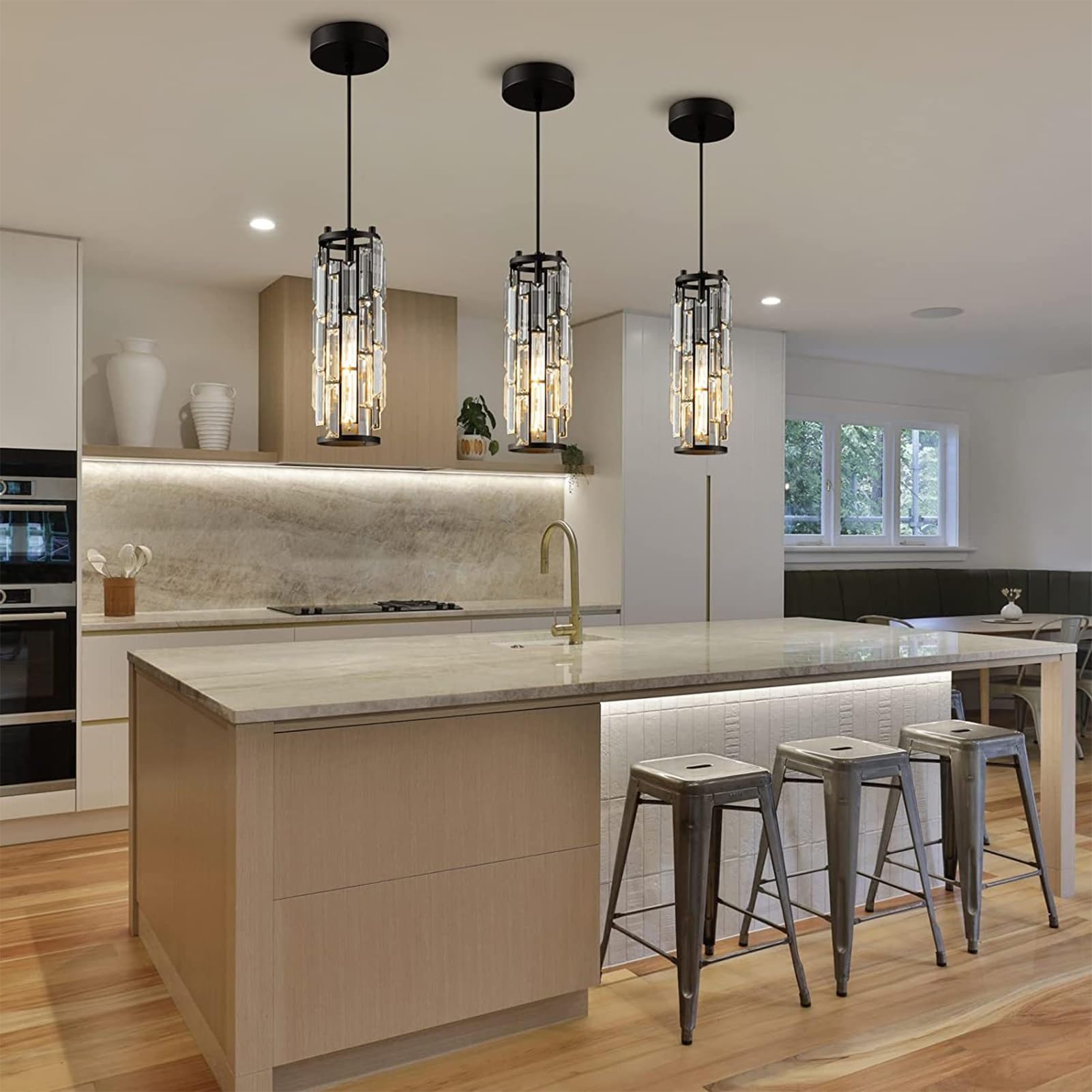 Jengush 1-Pack Battery Operated Pendant Light with Remote Control, 6 RGB Colors, Metal, Black, Model 9132848010635