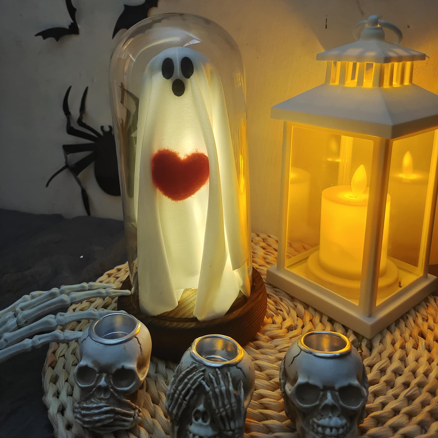 Generic Halloween Ghost Light Up Lamp with Remote Control, Small, Borosilicate Glass, Heart Color