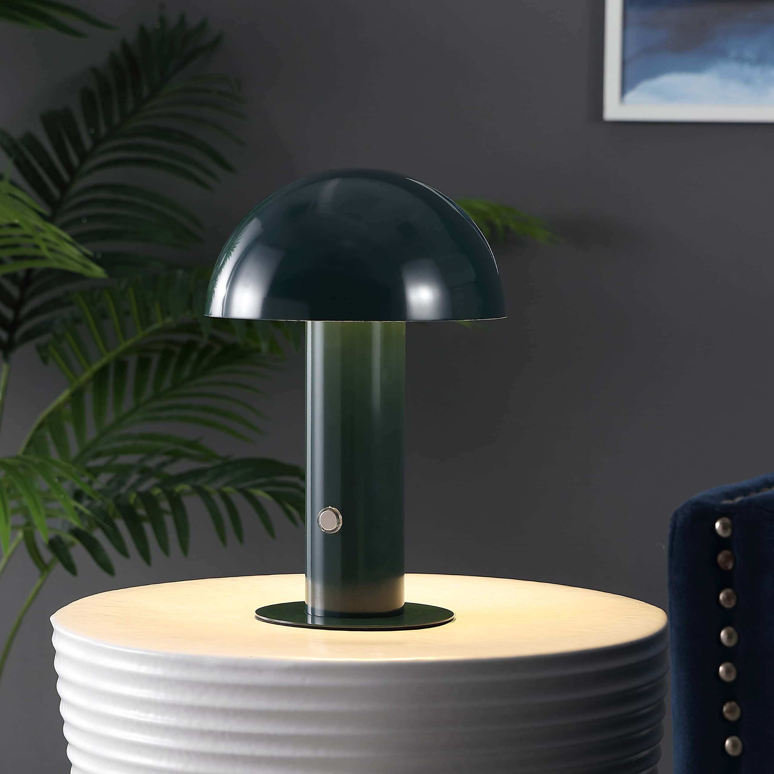 Jonathan Y Jyl7115D Boletus 10.75'' Contemporary Bohemian Rechargeable/Cordless Portable Iron Integrated Led Mushroom Table Lamp