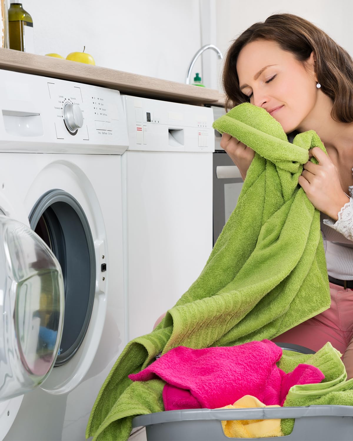 Noobibaba Dryer Light Bulb 120V 10W Replacement, Daylight White E12 Candelabra Base, 200lm, Non-Dimmable, 2-Pack