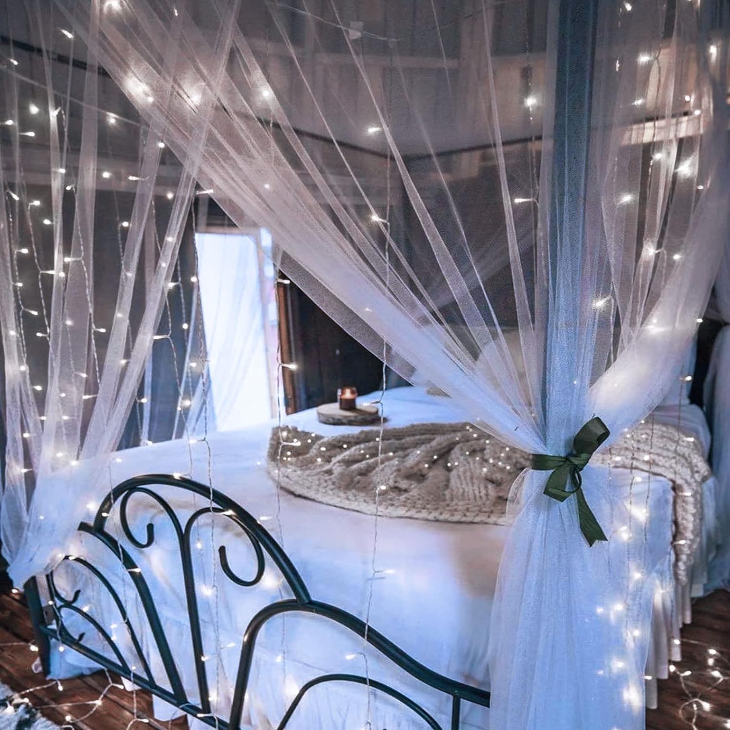 Echosari Curtain Lights Battery Operated, 9.8Ft X 9.8Ft 300 Led Window Curtain String Lights With Remote Timer 8 Modes Hanging L