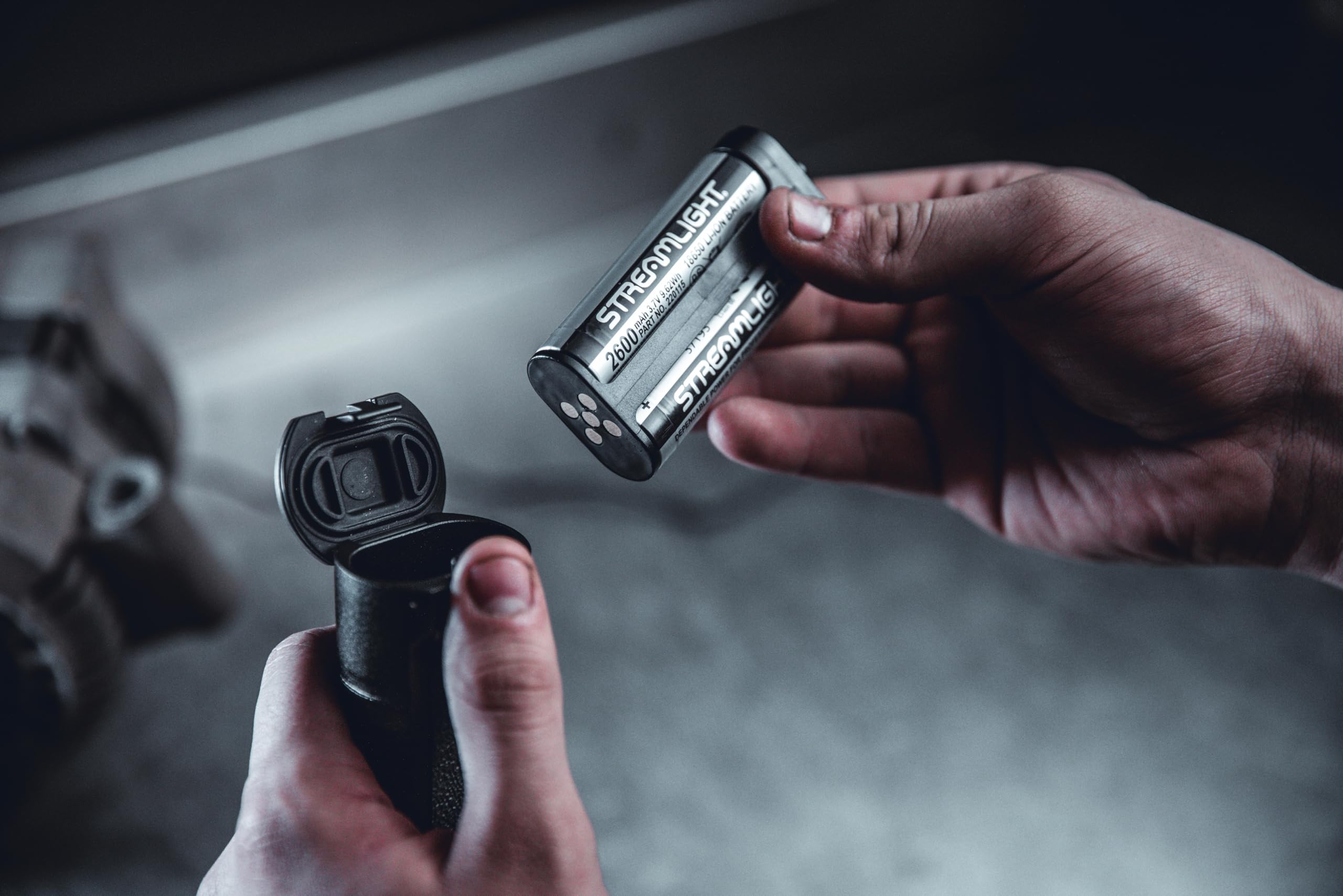 Streamlight 78105 Battery Pack - Includes Battery Carrier & 2 Sl-B26 Usb Battery Packs - Stinger 2020