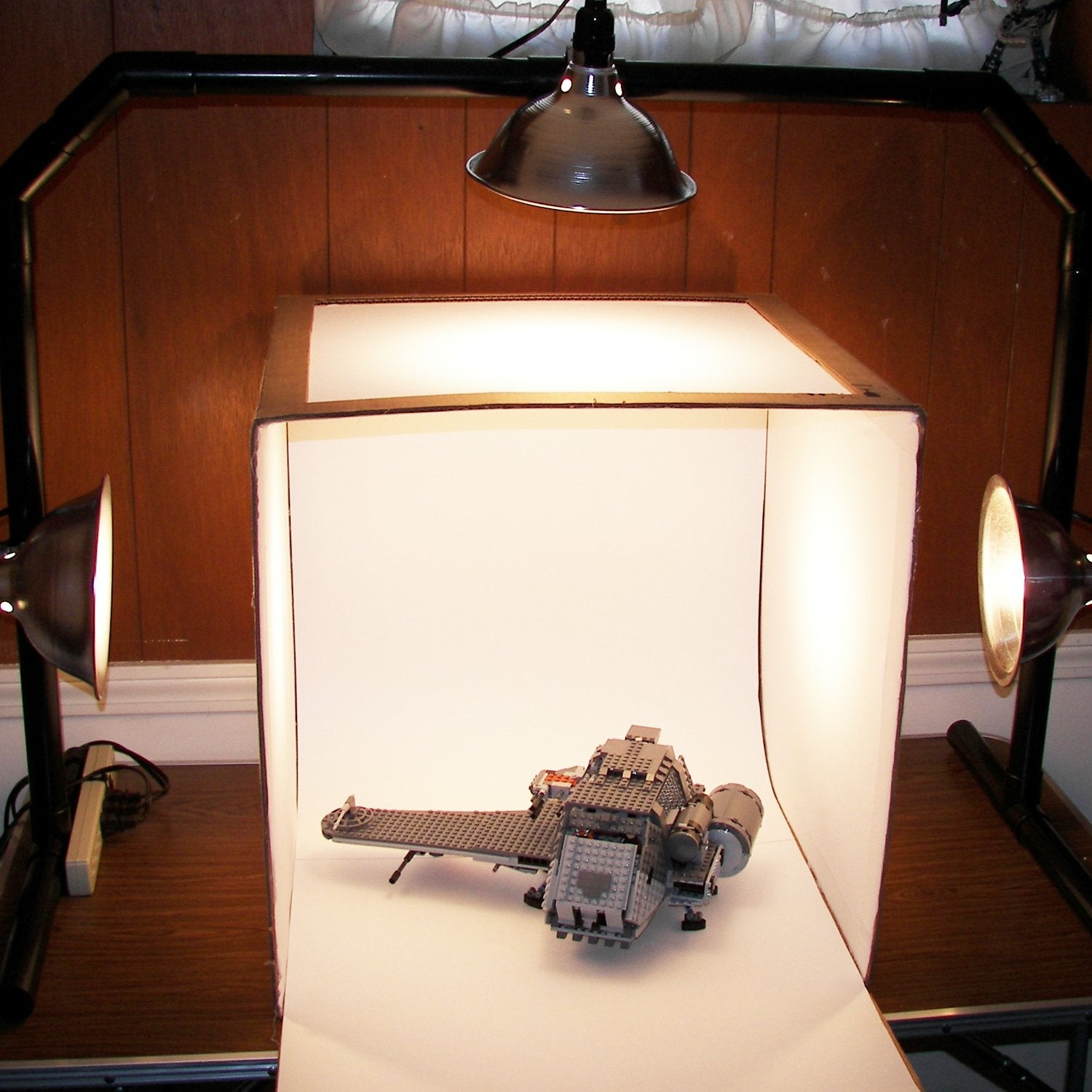 Simple Deluxe Clamp Lamp Light, 150 Watt, 8.5 Inch Aluminum Reflector, 6 Feet Cord, Black, Model GP-093