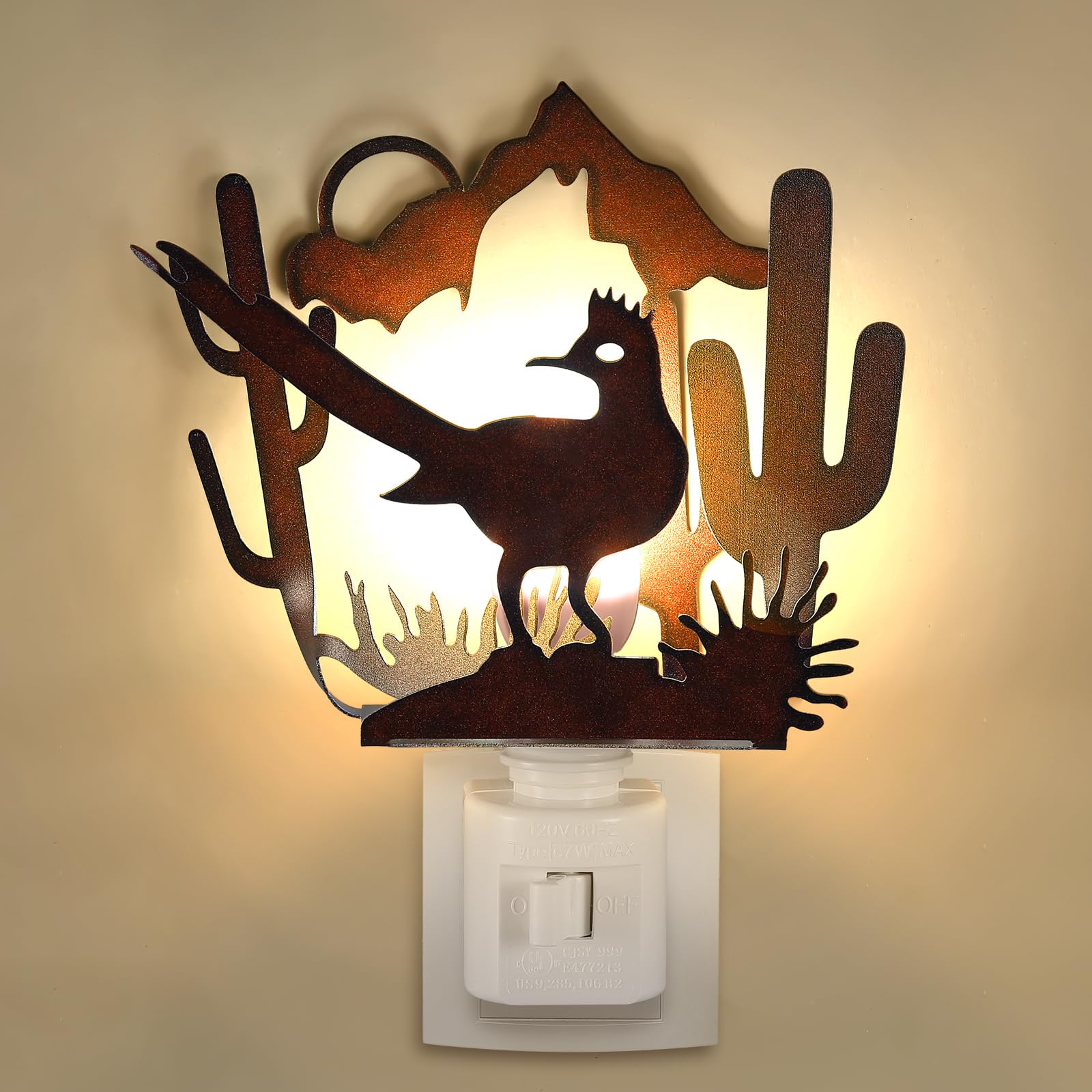 Tuanse Forest Bear Plug in Night Light Wilderness Farmhouse Bear Forest Mountain Night Light Decorative Vintage Cabin Metal LED 