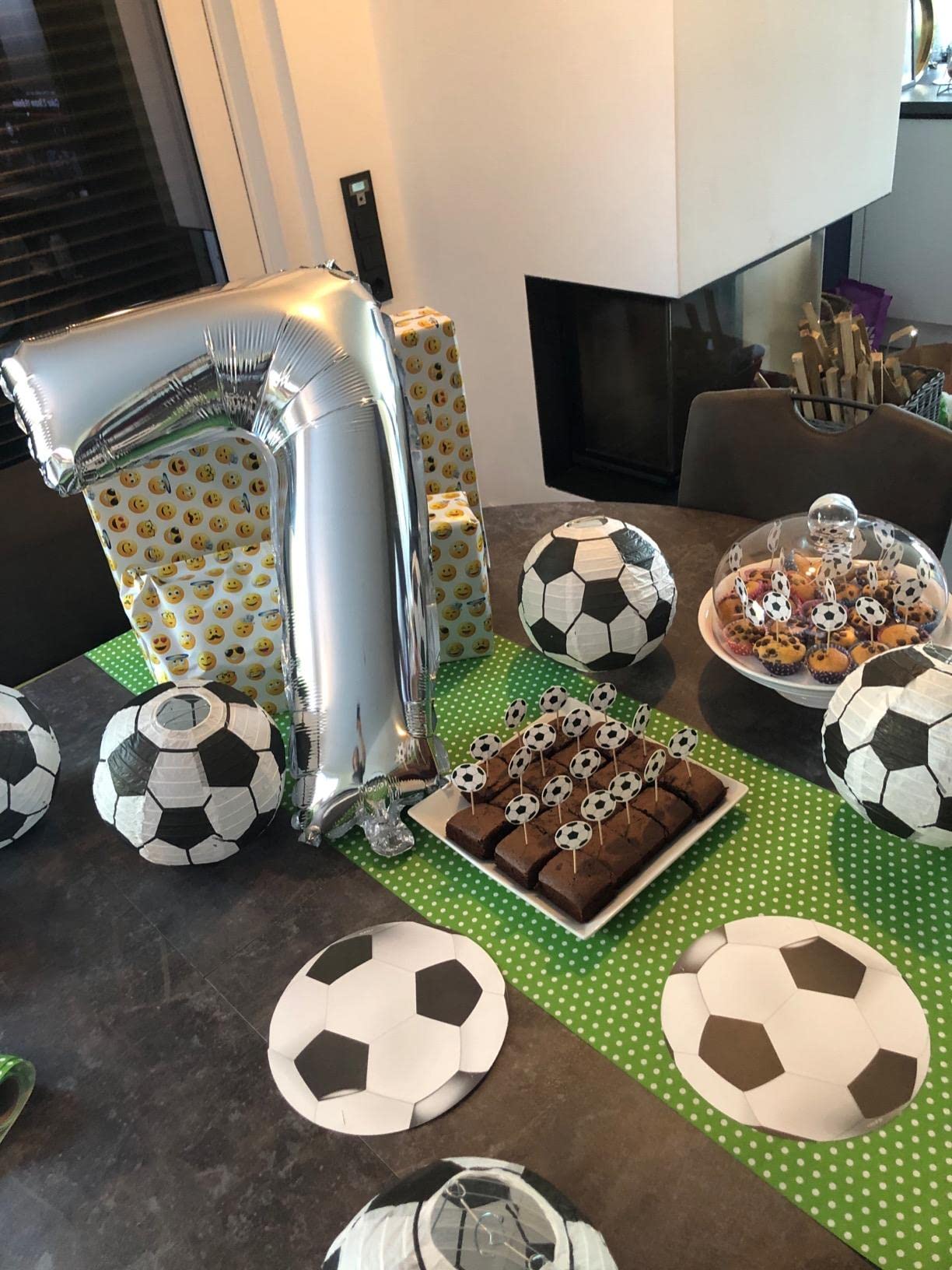 Kesoto Soccer Ball Paper Lanterns - Pack of 5, 8 Inch, Paper, Soccer Theme Birthday Party Decoration