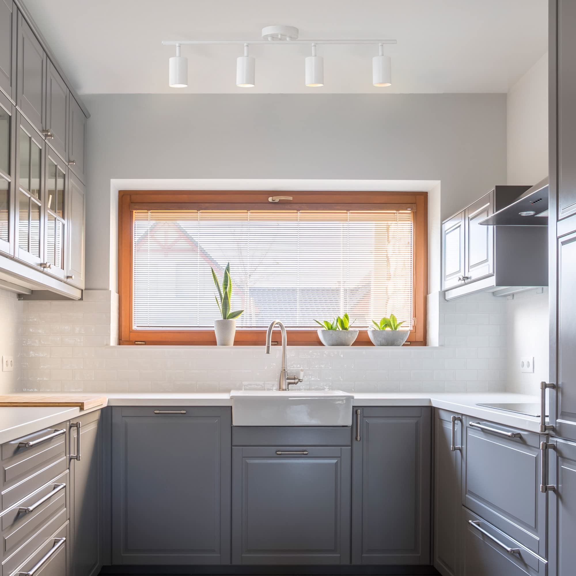 Globe Electric Pratt 4-Light Track Lighting, Matte White, Bulb Not Included