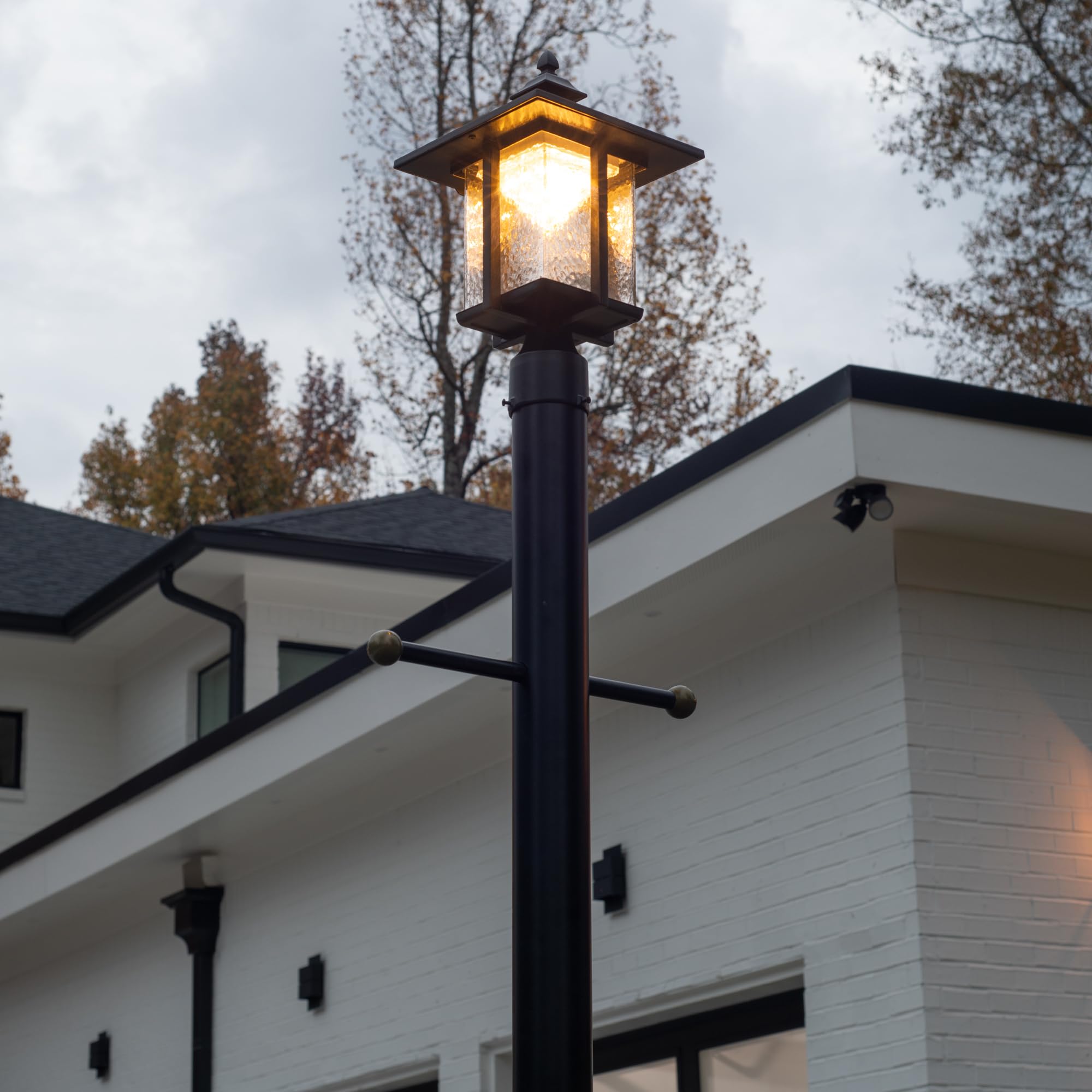 Gama Sonic Casita Solar Light - Black Aluminum, Beveled Glass, 3-Inch Pole Fitter/Pier Mount, Model 58i50023